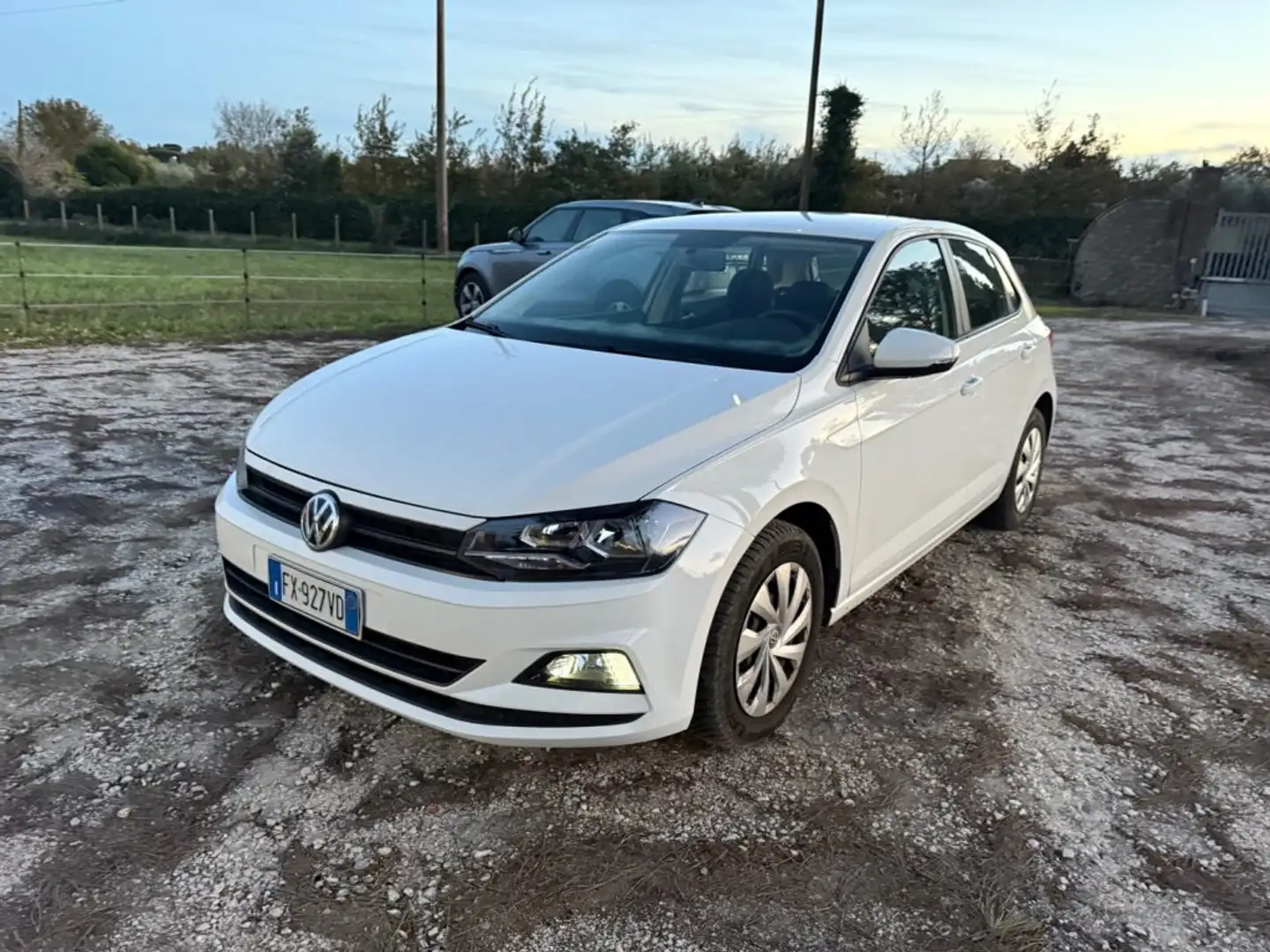 Volkswagen Polo 1.0 TGI 5p. Trendline Bianco - 1