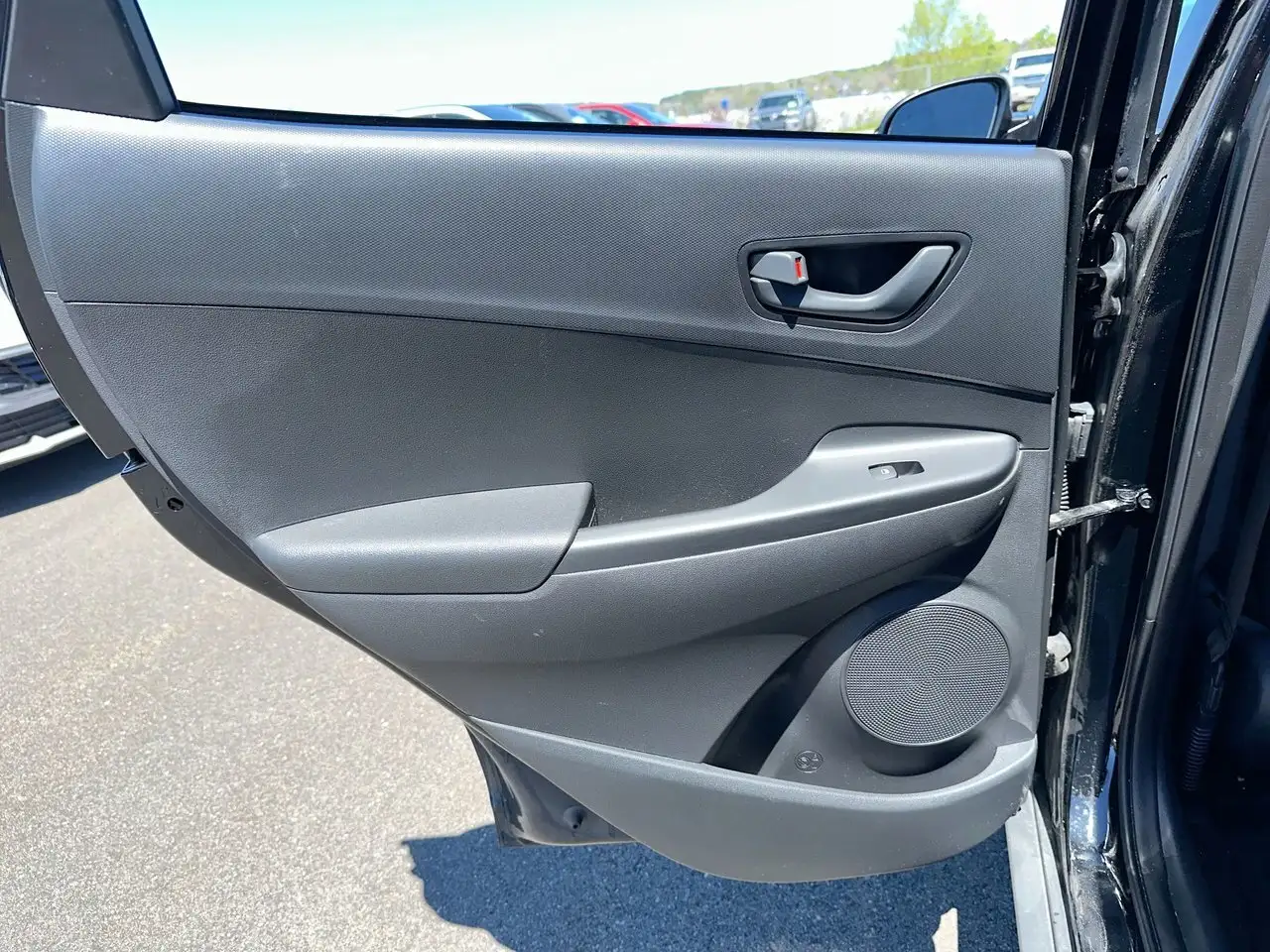 Hyundai KONA снимка Hyundai KONA