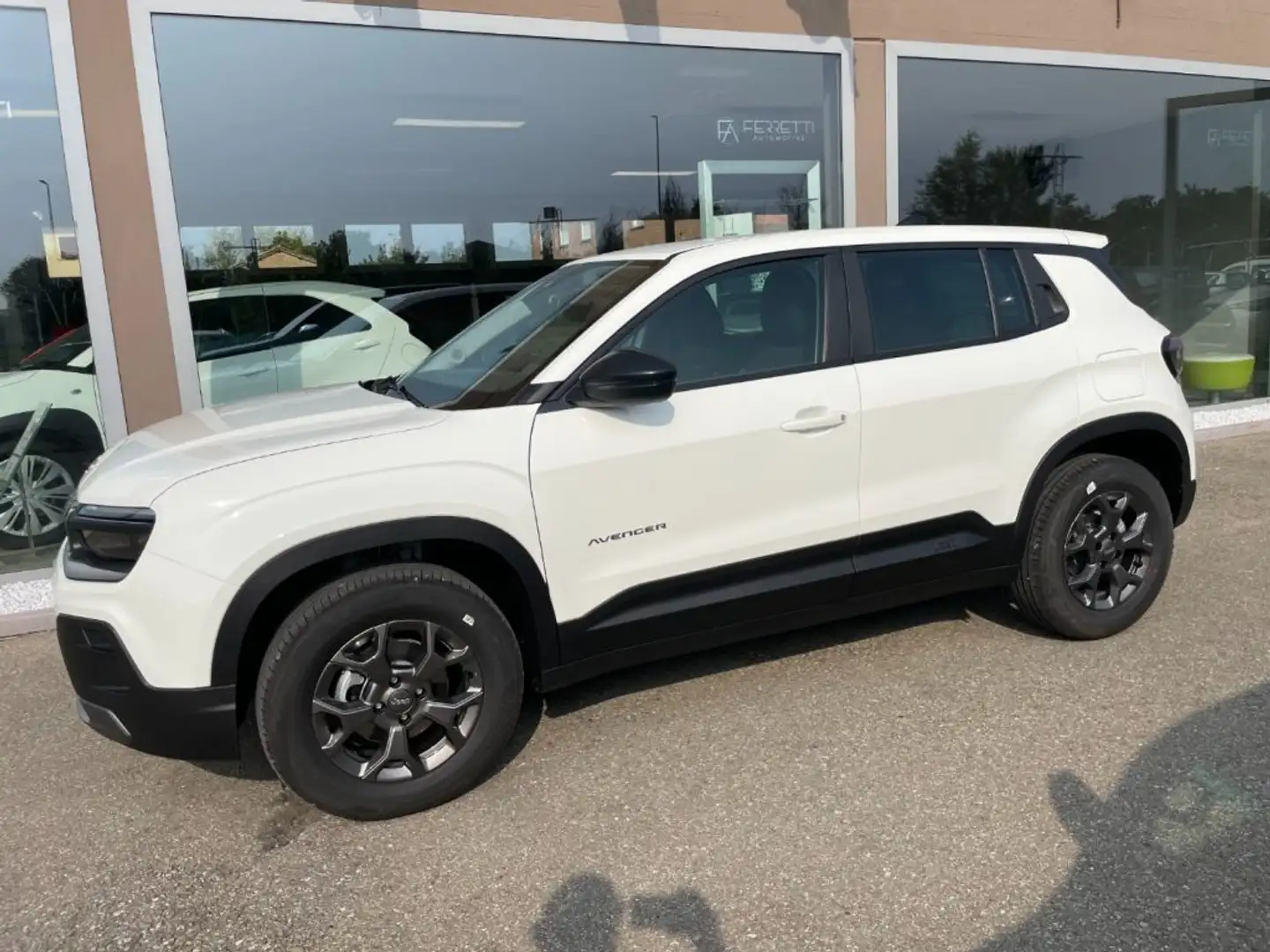 Jeep Avenger 1.2 Turbo 100 CV Longitude zelena - 1