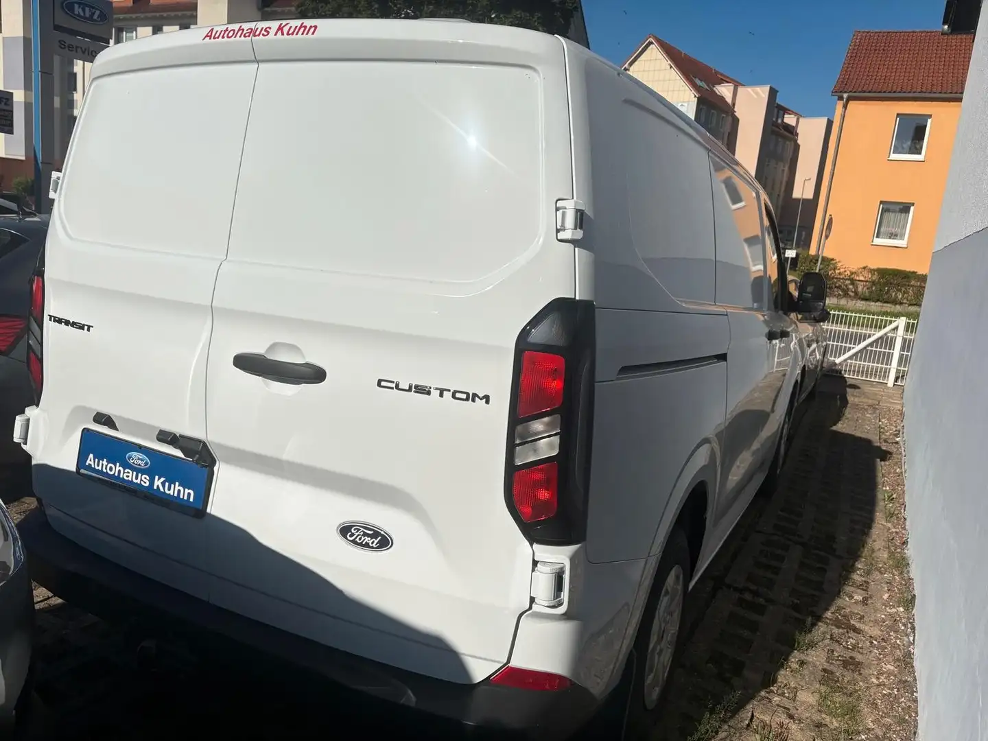Ford Transit Custom L1H1,AHK,WP,Navi,5J.Garant.Kamera Weiß - 2