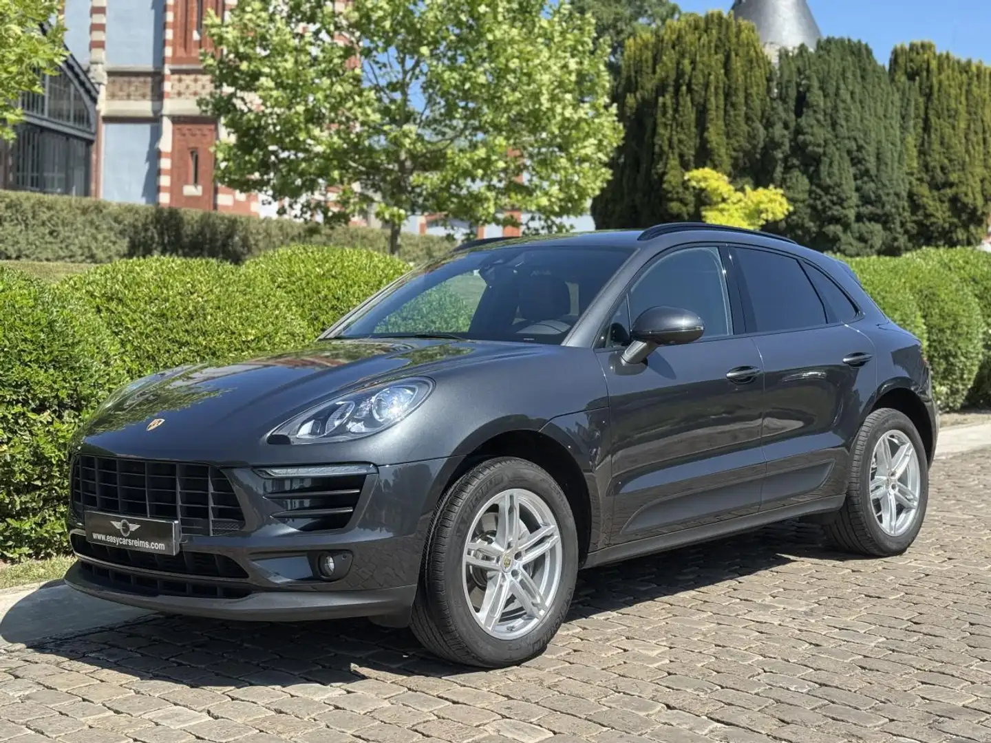 Porsche Macan Macan 2.0i - BV PDK  TYPE 95B . PHASE 1 Gris - 1