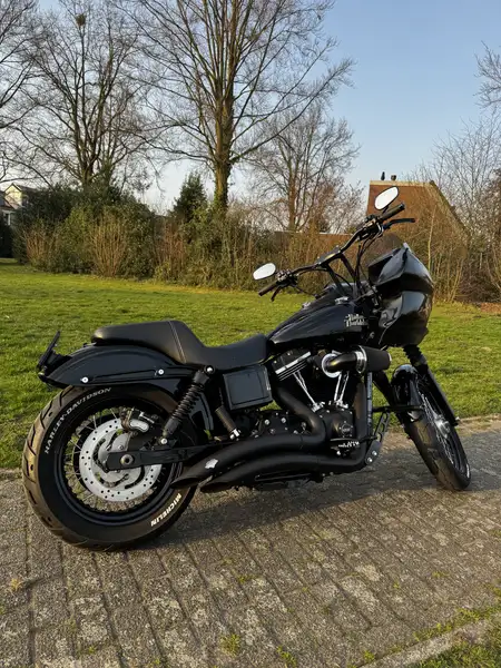Harley-Davidson Street Bob - foto 3