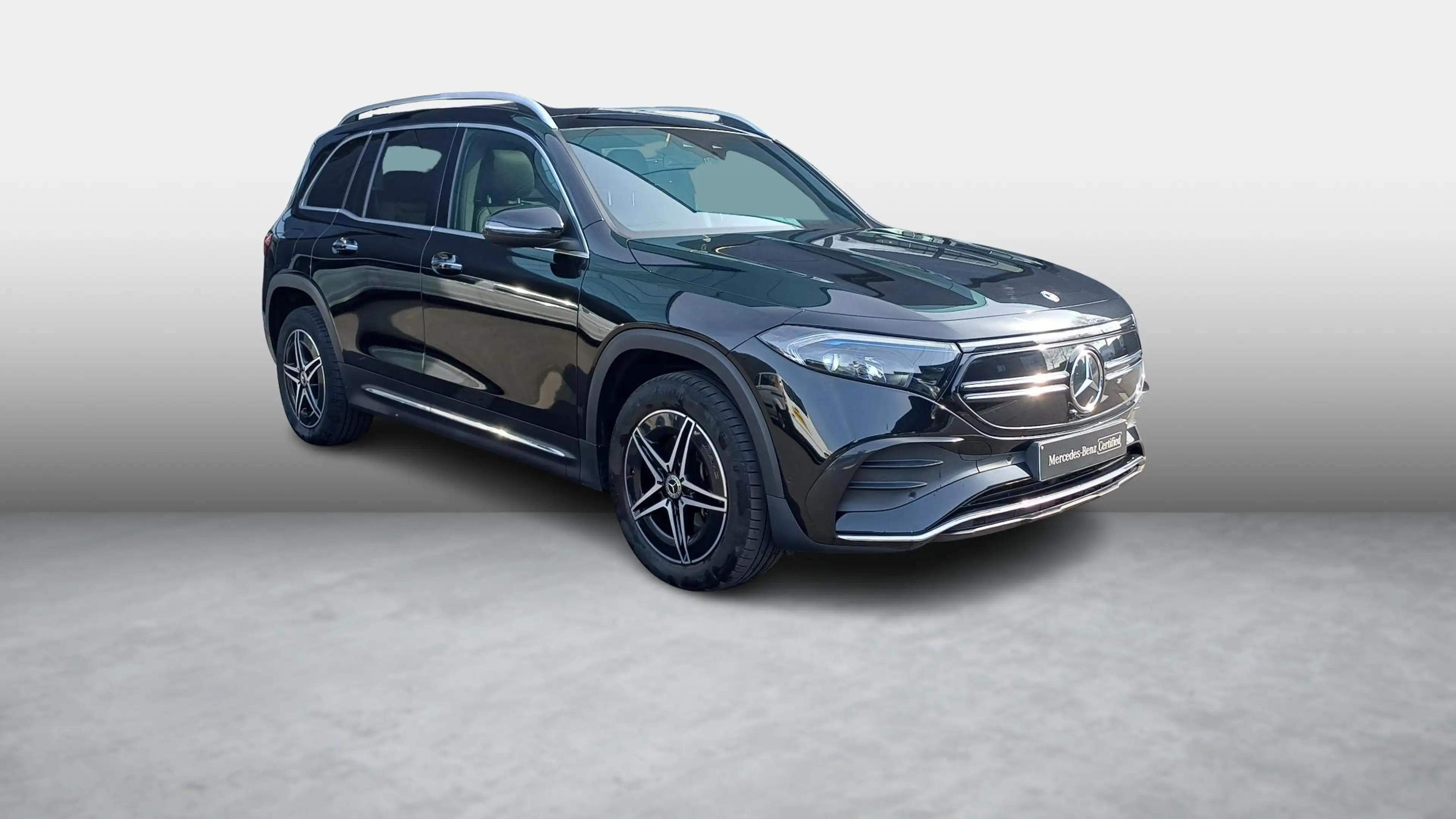 Mercedes-Benz EQB 250 AMG Line + 7-ZITPLAATSEN + LEDER + PANO DAK + CARP — photo 7