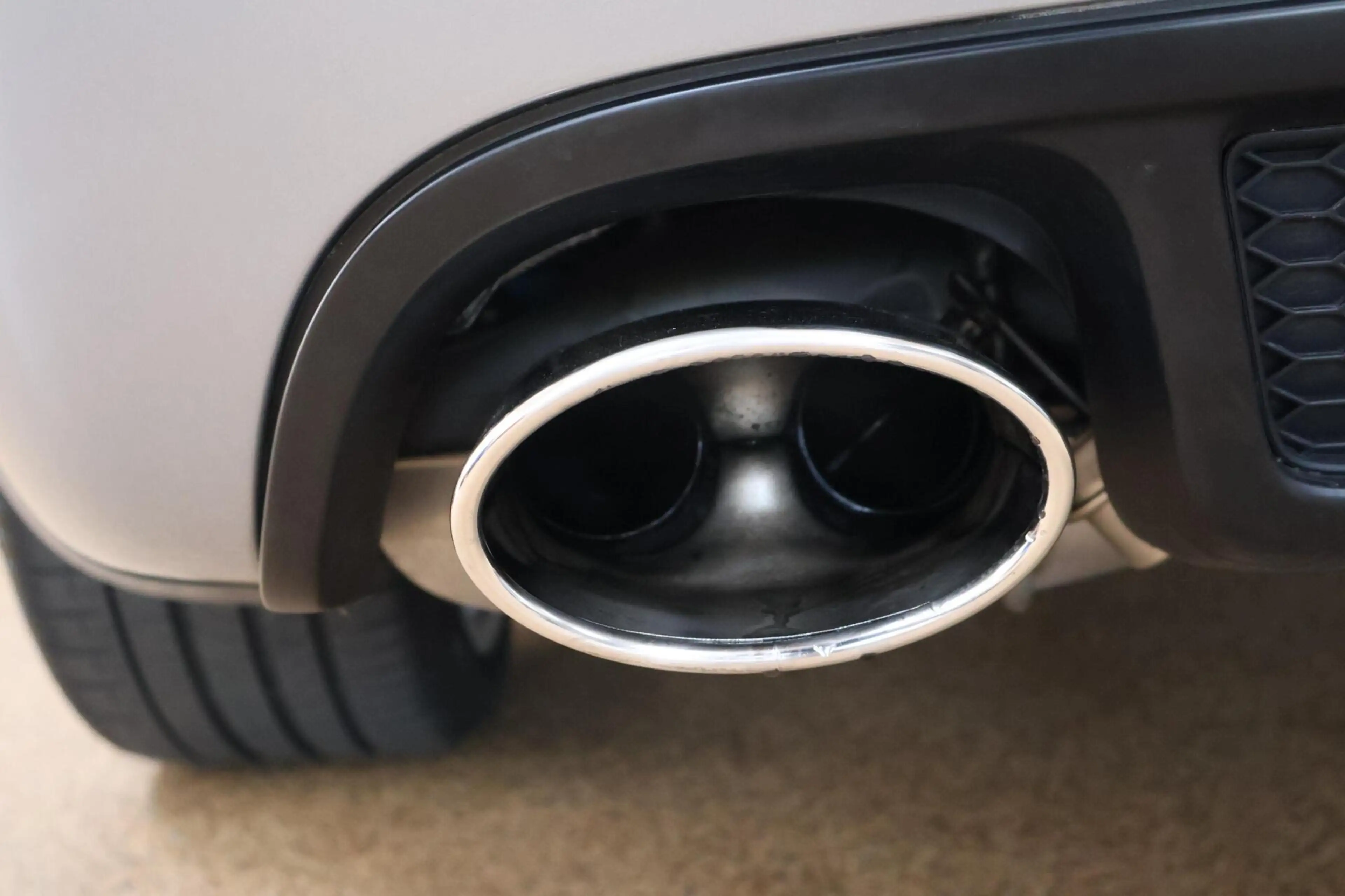 Audi RS4 Avant 4.2 V8 RS 4 quattro — photo 13