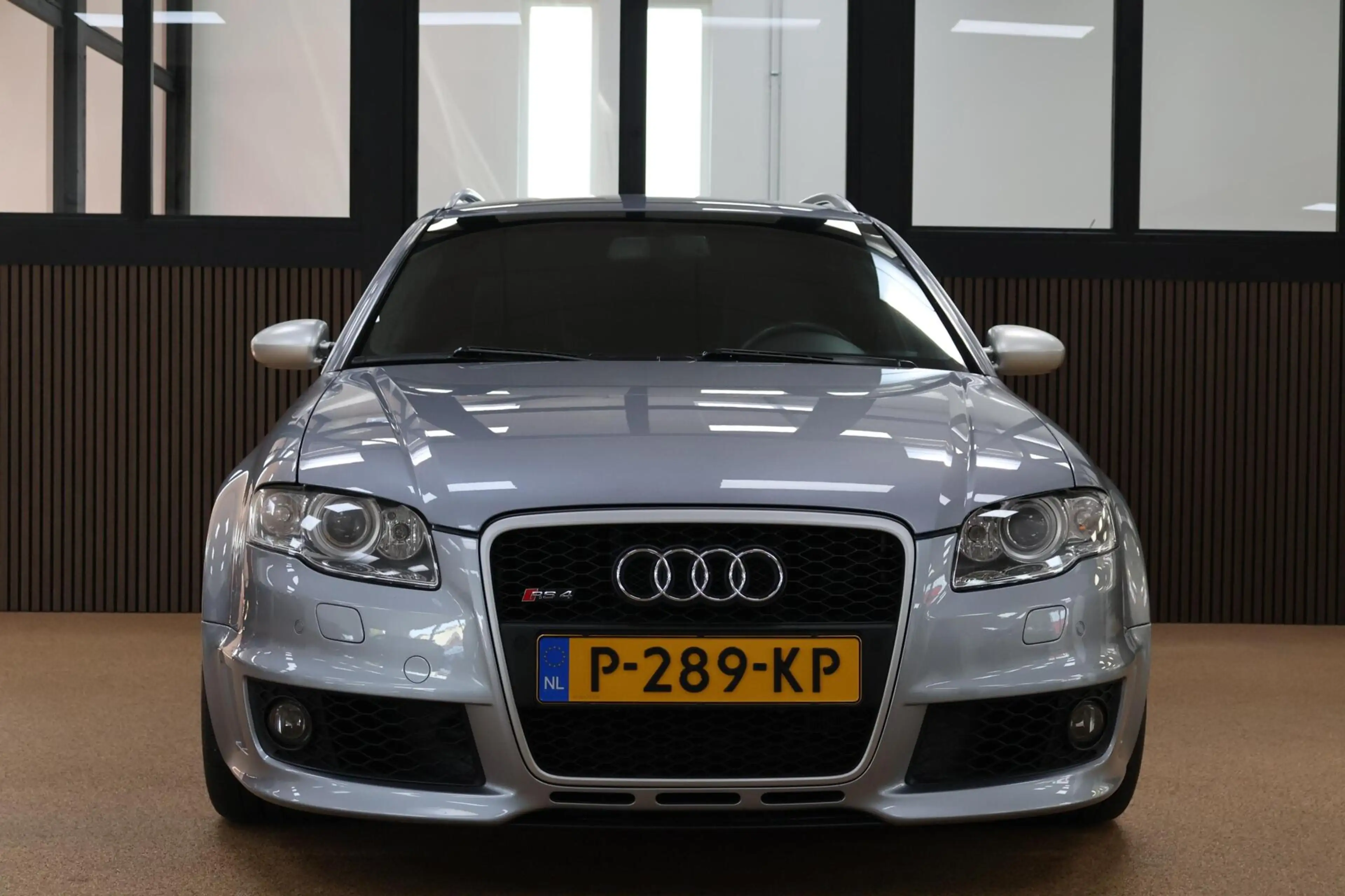Audi RS4 Avant 4.2 V8 RS 4 quattro — photo 7