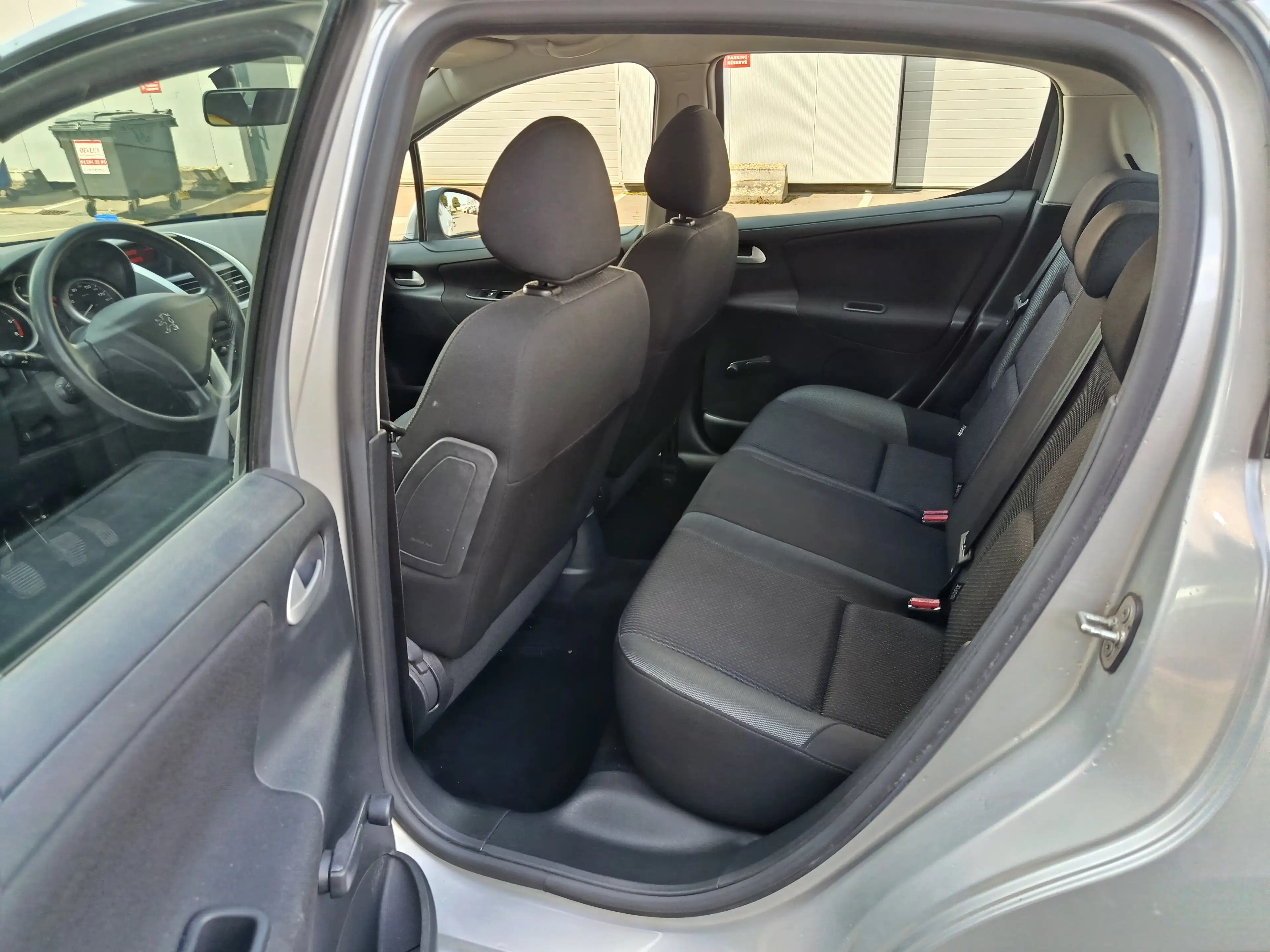 Peugeot 207 207+ 1.4 HDi Access — photo 9