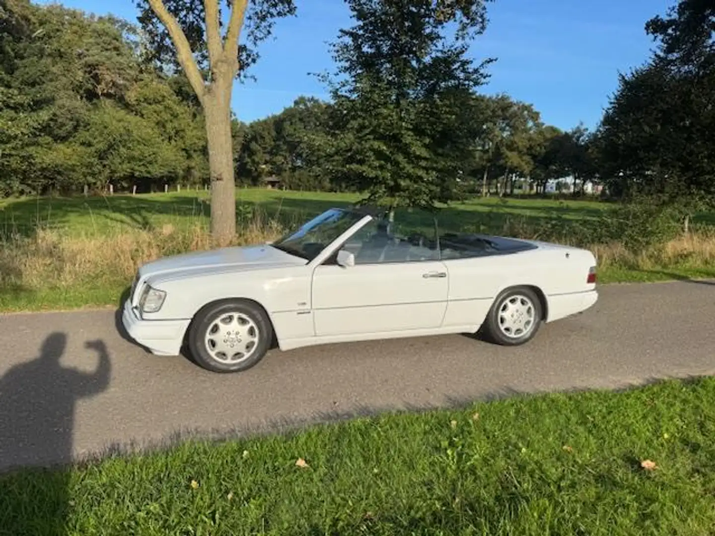 Mercedes-Benz CE 300 (W124) Cabrio CE-24 Weiß - 2