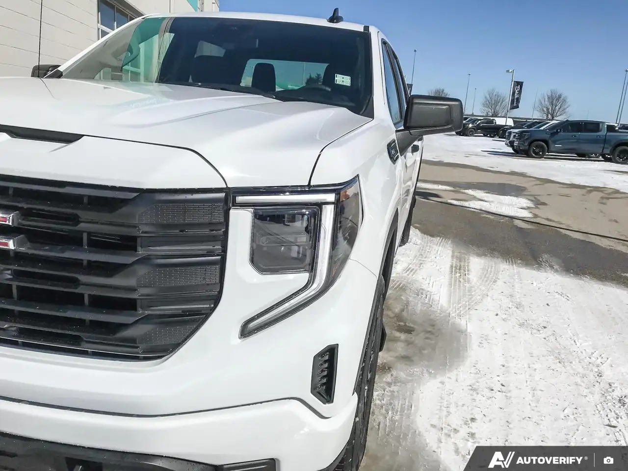 GMC Sierra 1500 снимка GMC Sierra 1500