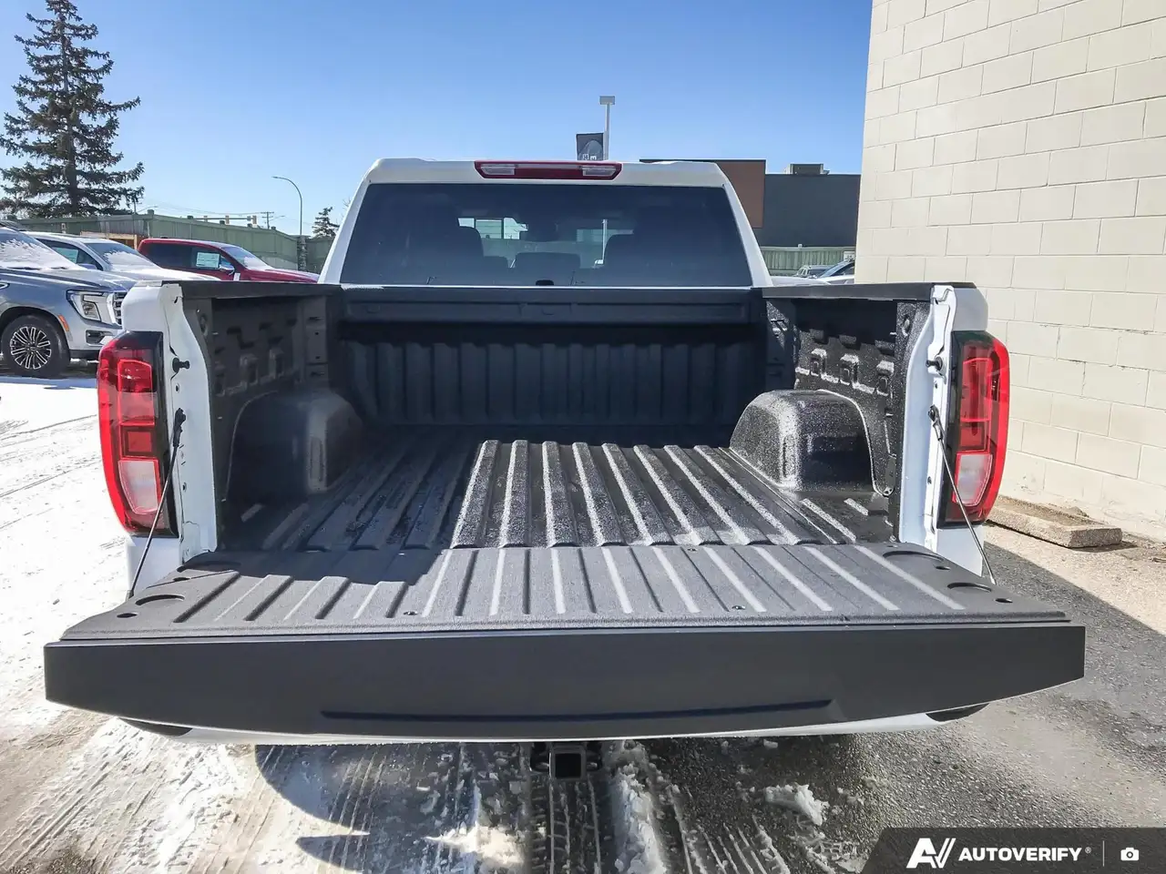 GMC Sierra 1500 снимка GMC Sierra 1500