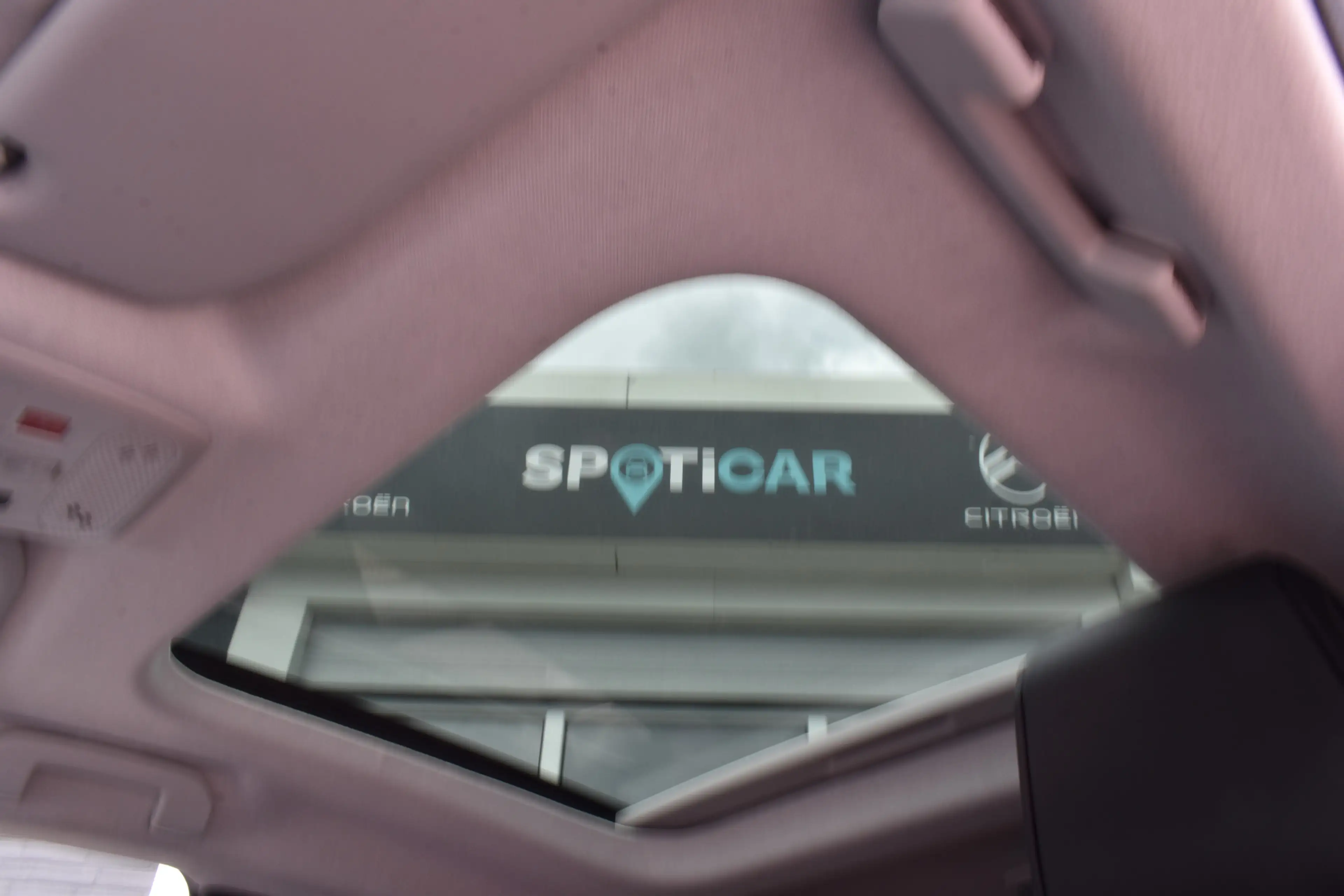 Citroen E-C4 Electric Shine 50 kWh Panoramadak | Leder | Massagestoelen — photo 4