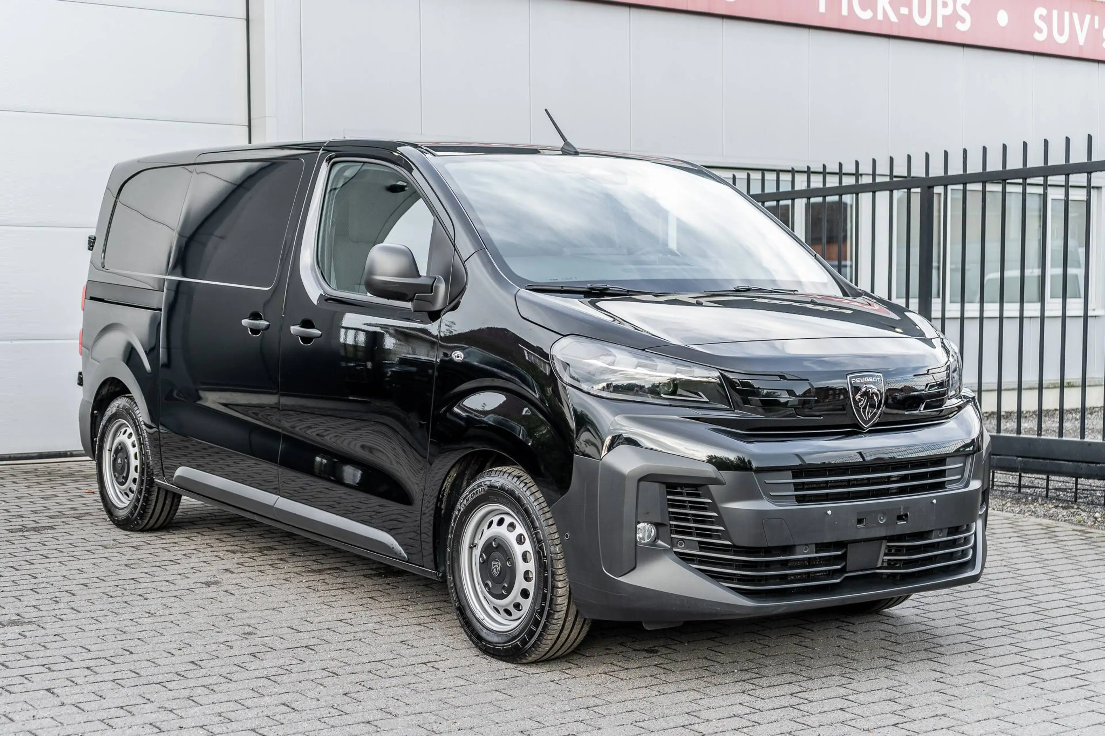 Peugeot Expert Expert 2.2 BlueHDi L2 Standard Utility S/S