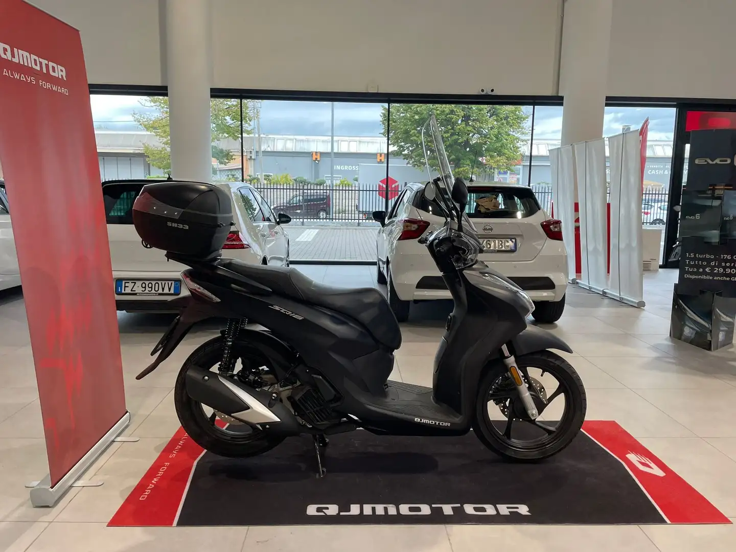 QJ Motor SQ16 Nero - 2