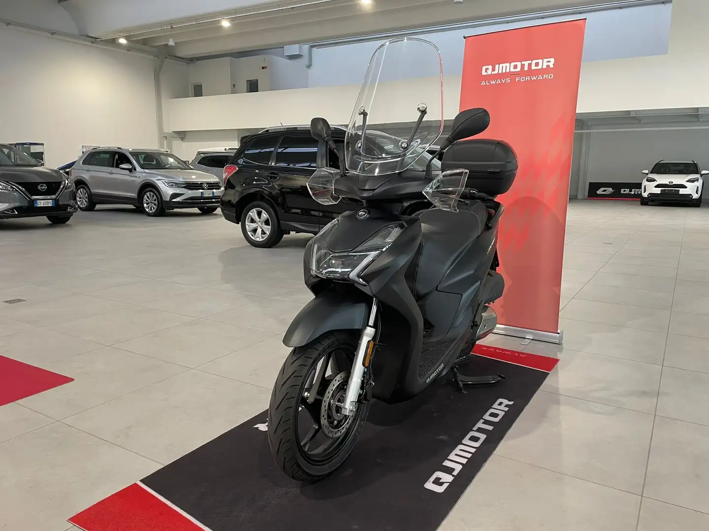 QJ Motor SQ16 Nero - 1