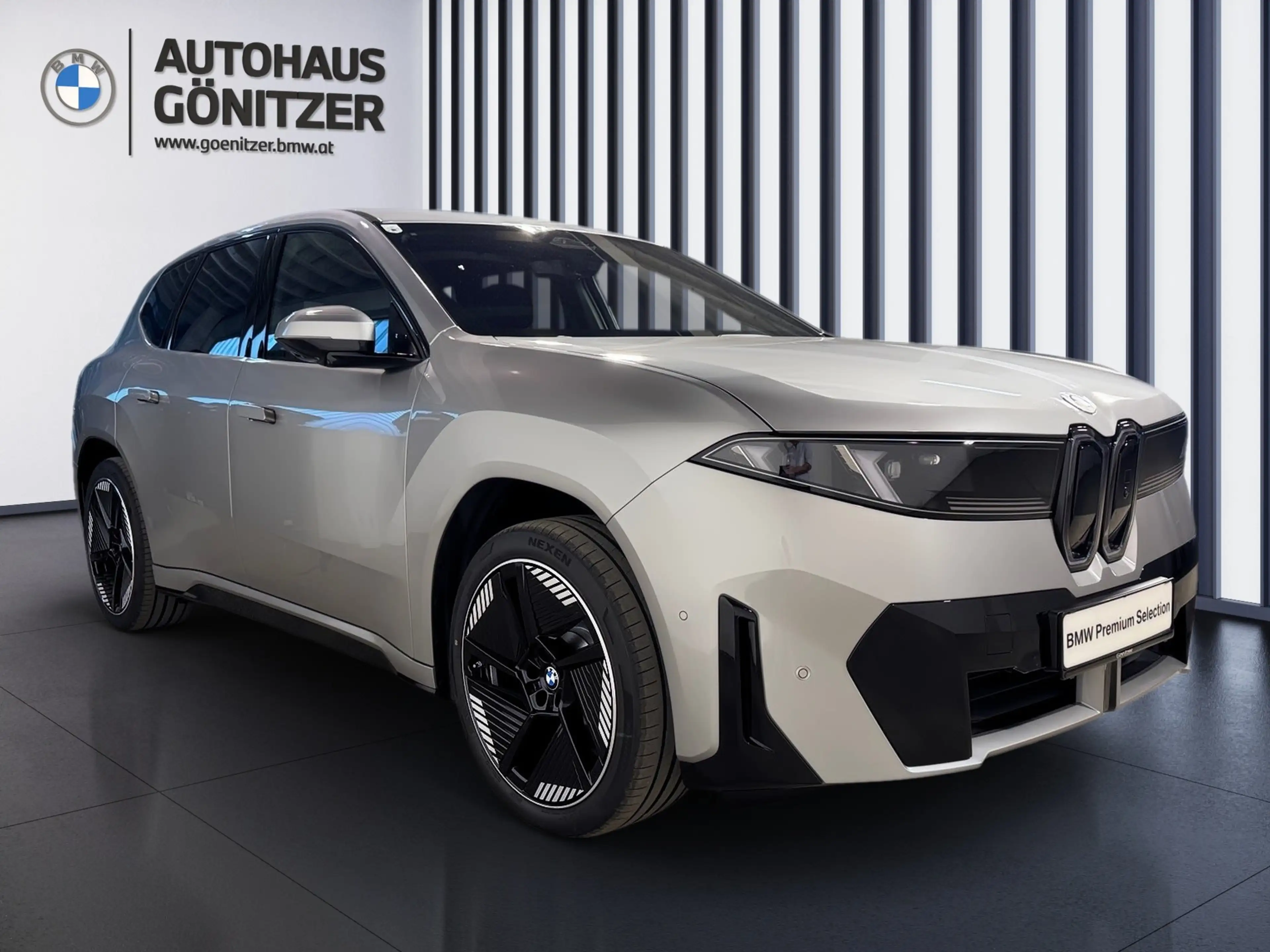 BMW iX3 40 sDrive — photo 14