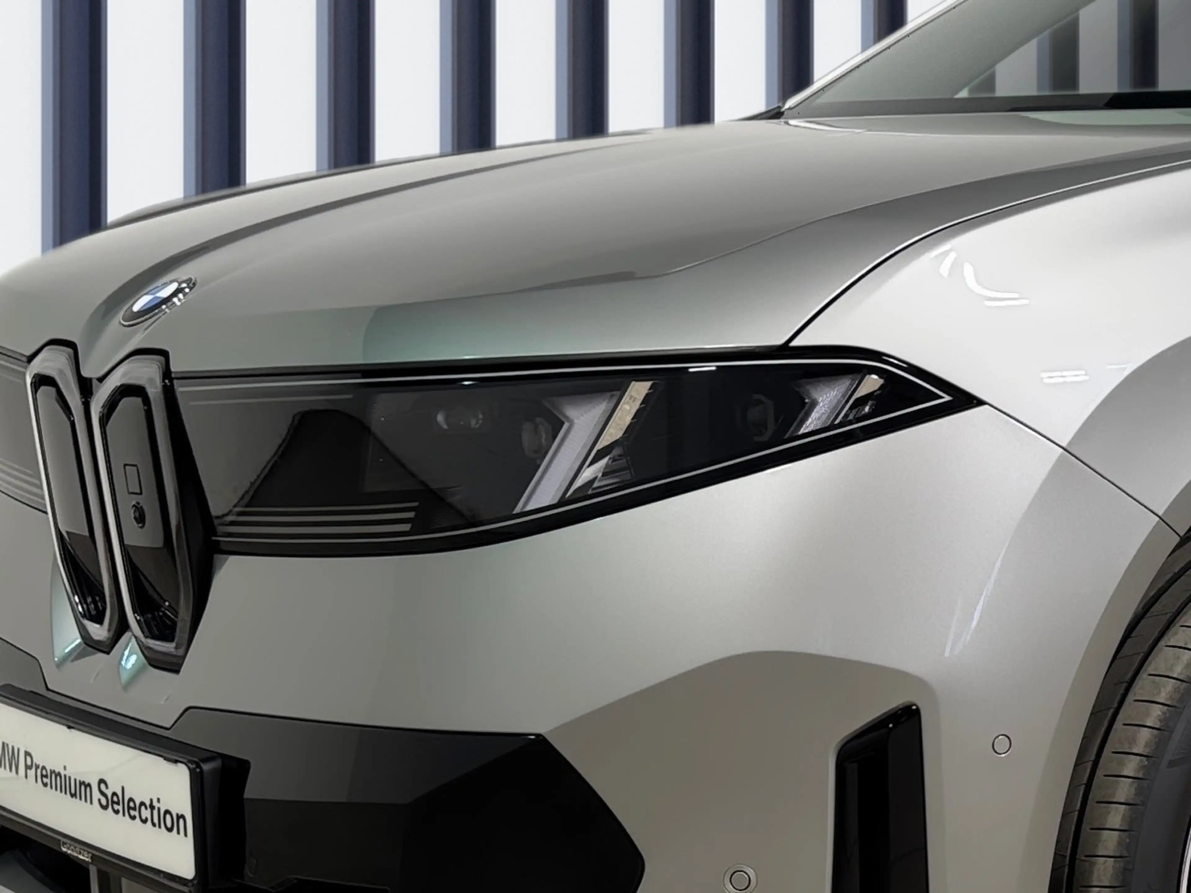 BMW iX3 40 sDrive — photo 3