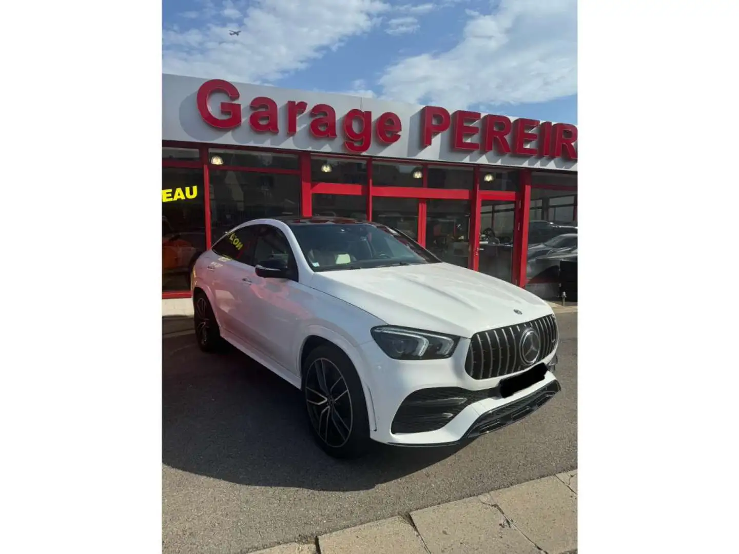 Mercedes-Benz GLE 350 D 4MATIC COUPE AMG LINE HEAD UP BURMESTER PANO CUI Blanc - 1