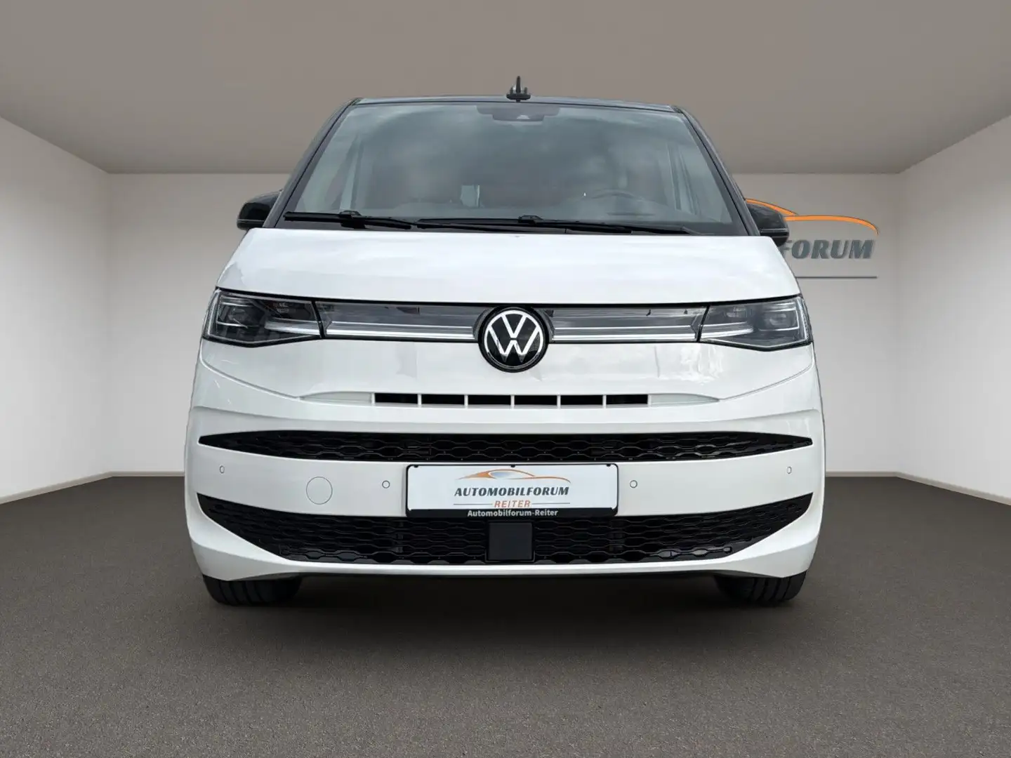Volkswagen T7 Multivan Edition lang Leder H&R Pano Stand Blanc - 2