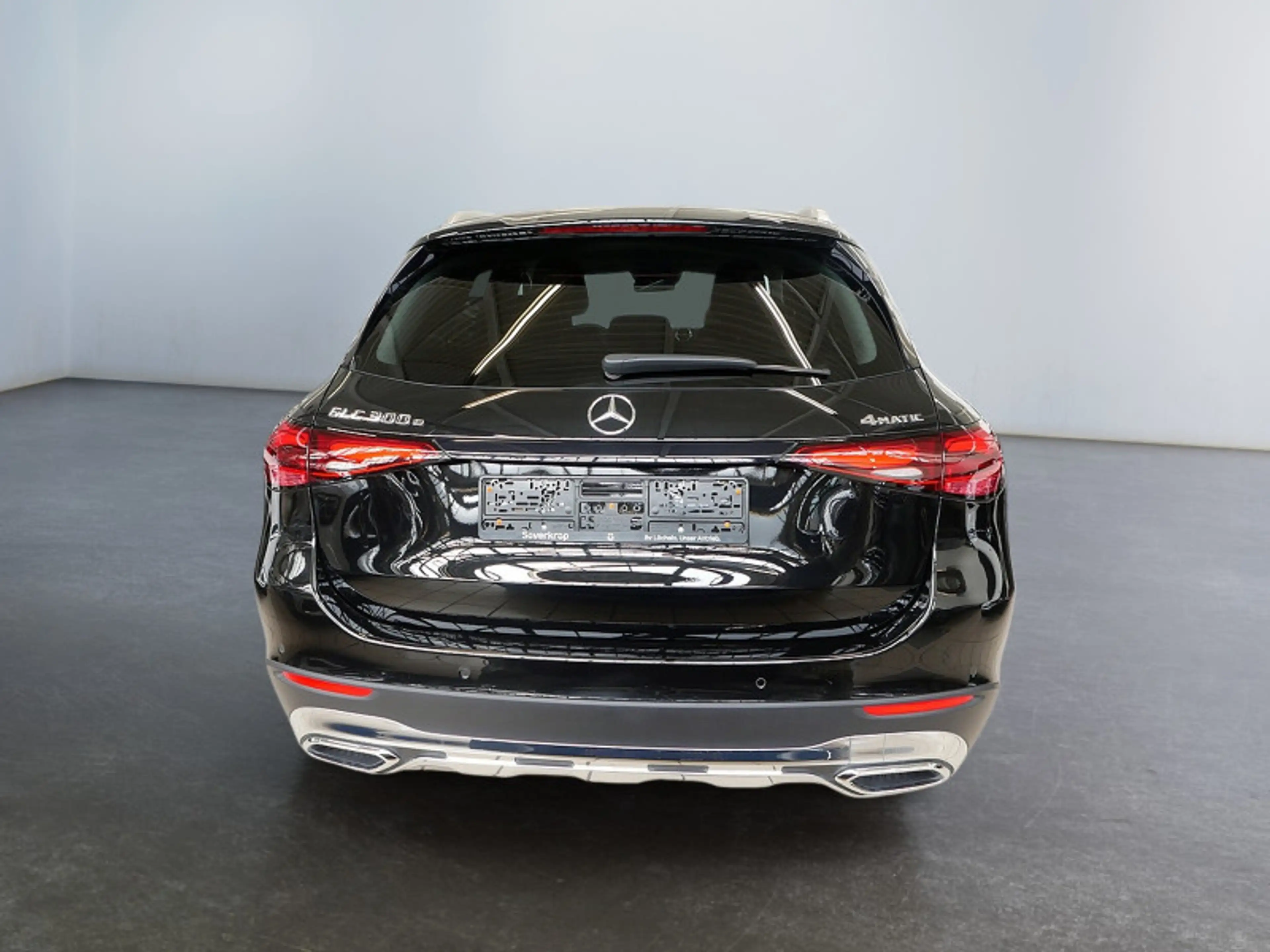 Mercedes-Benz GLC 300 e 4M , AVANTGARDE MEMO AHK DISTR KAMERA — photo 7