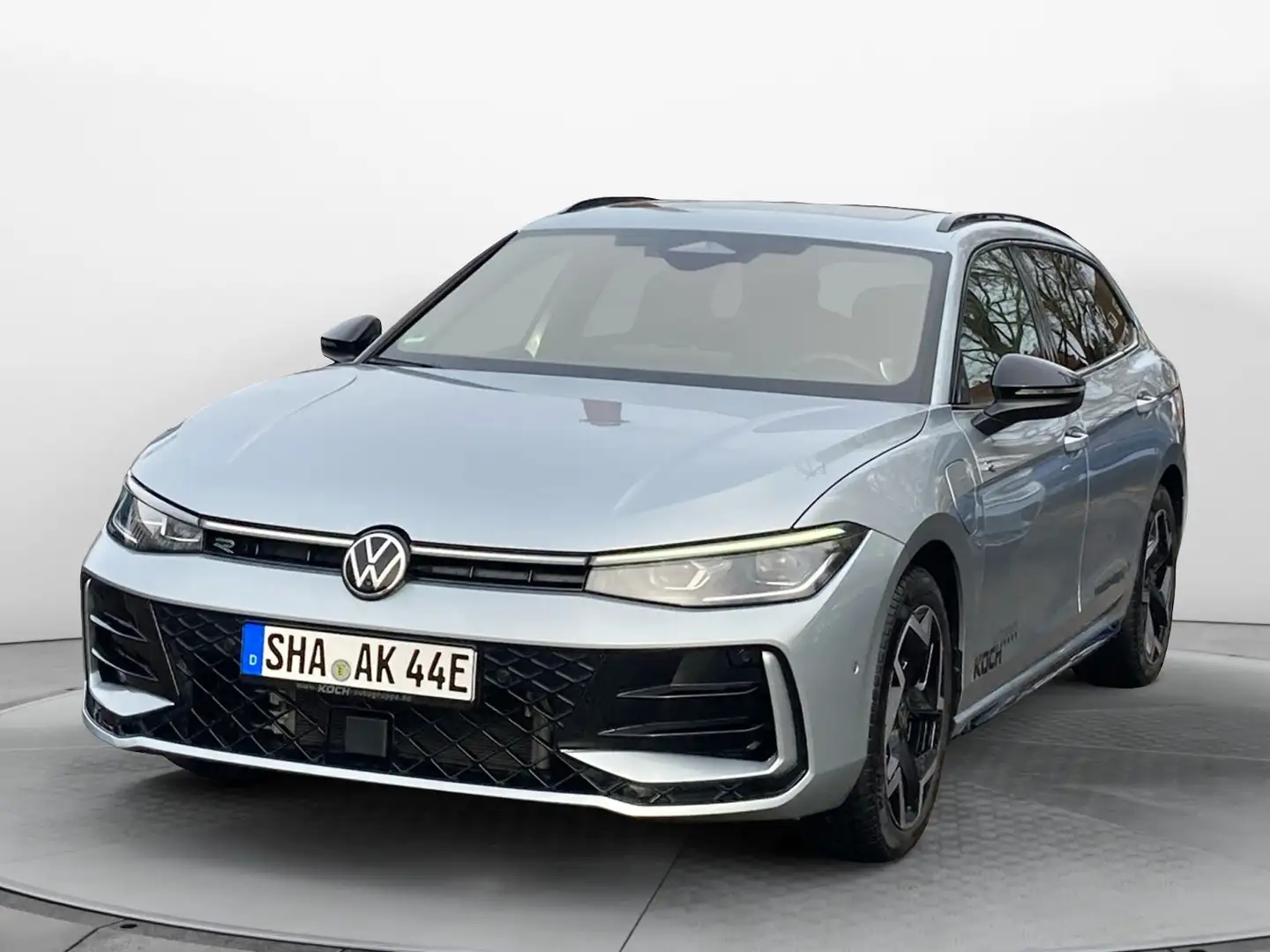 Volkswagen Passat Variant 1.5 TSI eHybrid R-Line Pano AHK Silber - 2