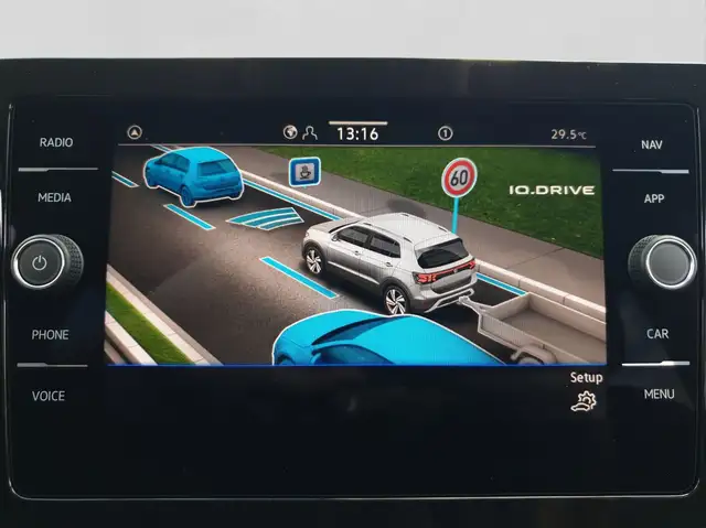 Volkswagen T-Cross view 13