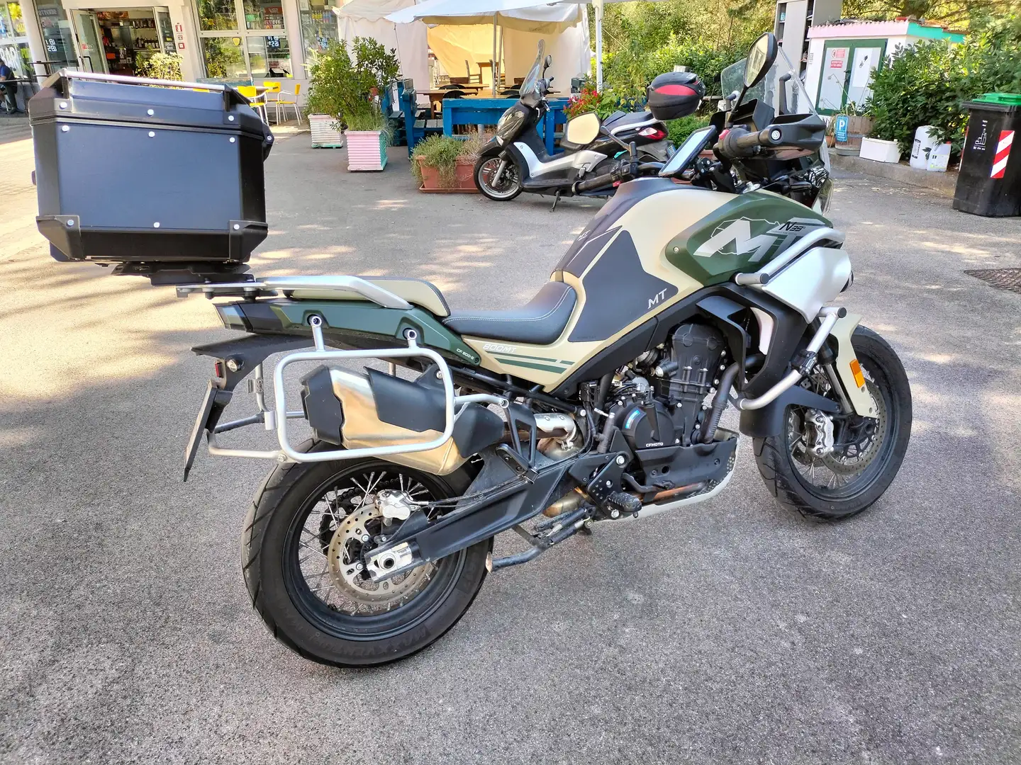 CFMOTO 800 MT Limited edition Beige - 2