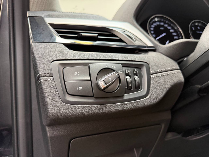 BMW X2 X2 2.0 dA sDrive20 — photo 12