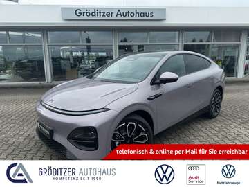 NEW G& AWD Perf; Premiumsitze, el. AHK,