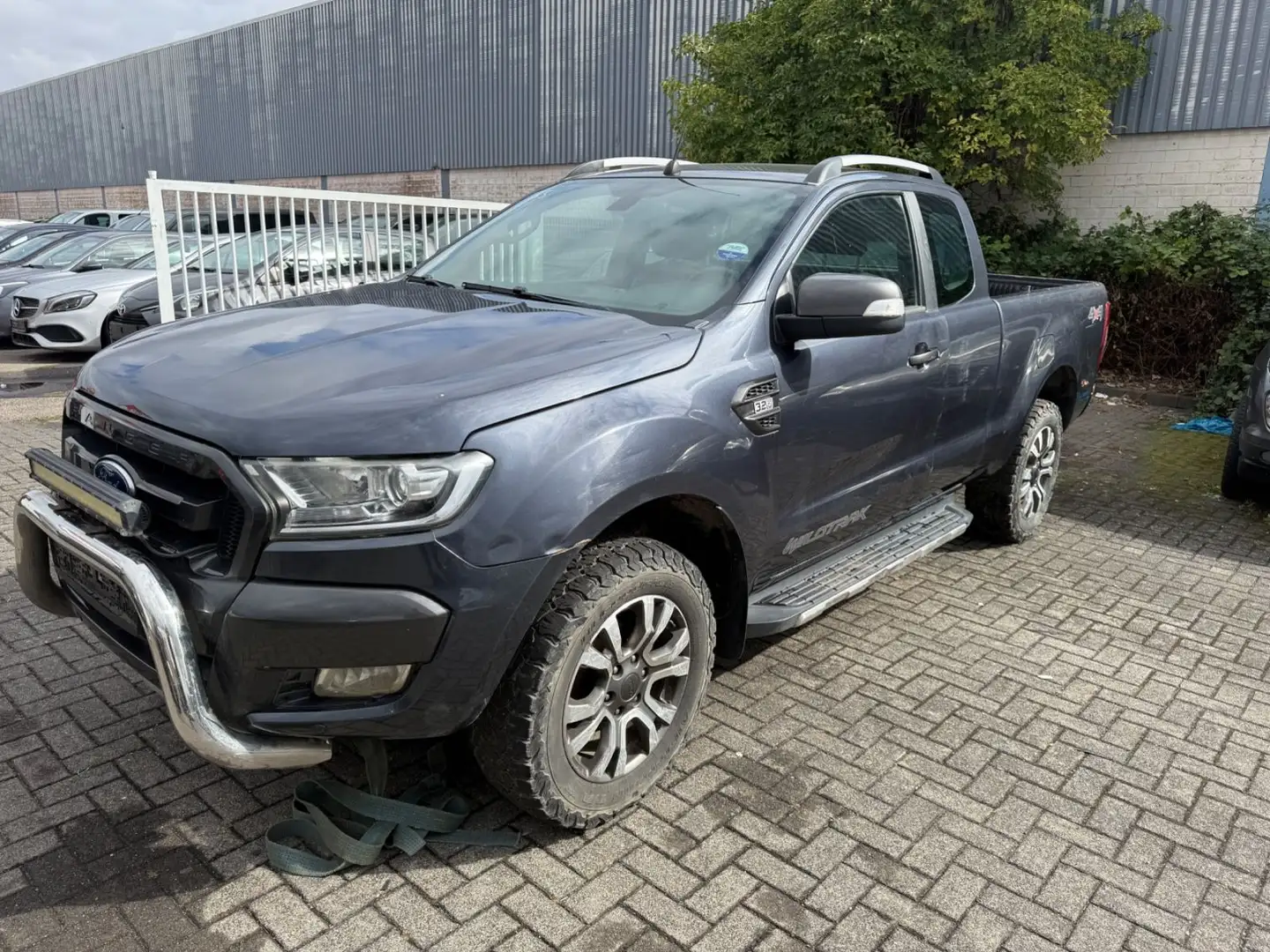 Ford Ranger Wildtrak Extrakabine 4x4,Navi,Kamera,Eur6 Grijs - 1