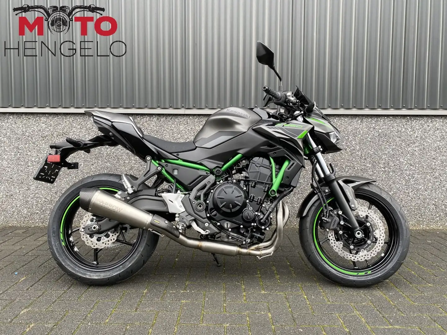 Kawasaki Z 650 PERFORMANCE Szürke - 1