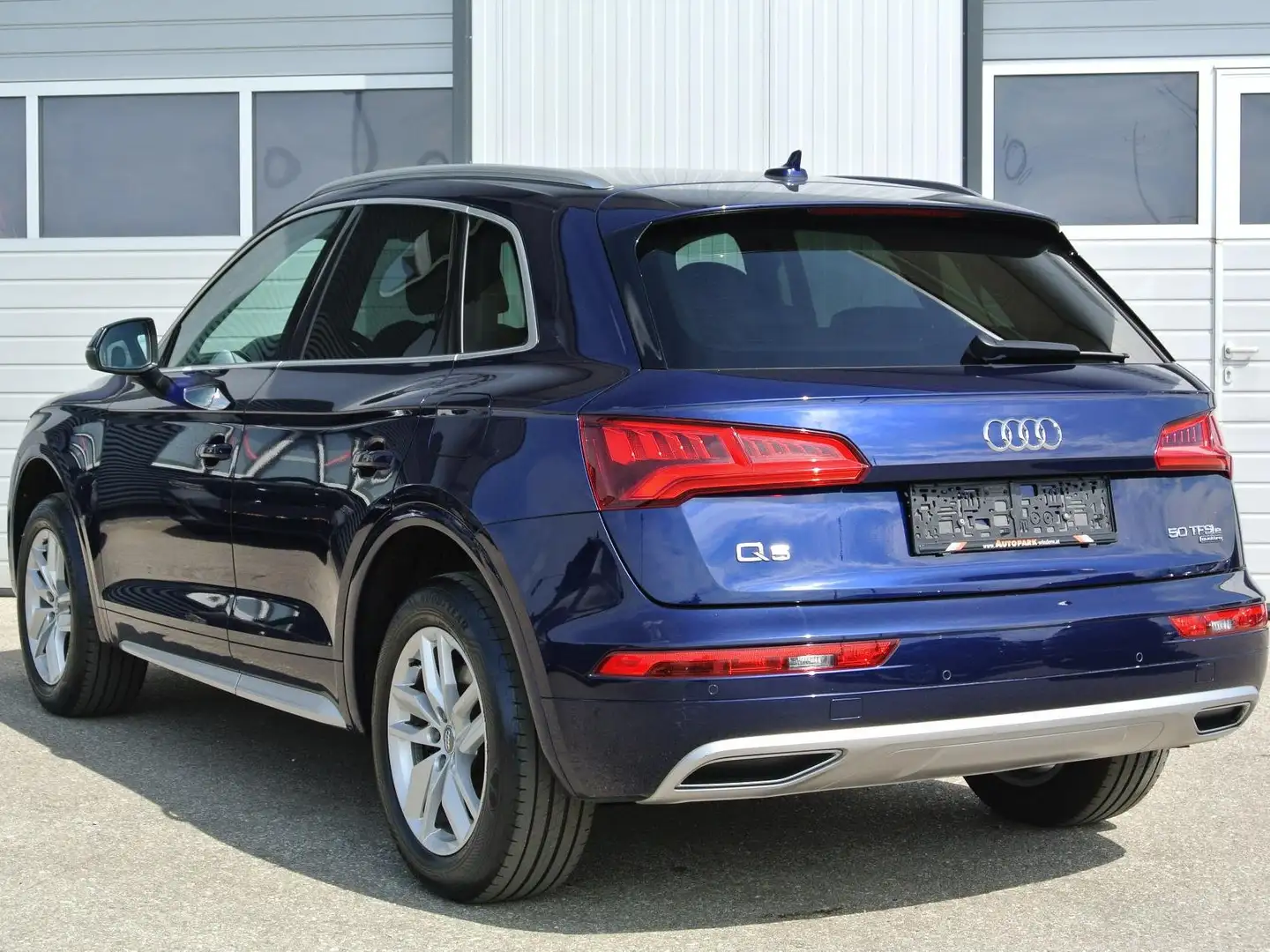 Audi Q5 50 TFSIe quattro S-tronic Sport *LEDER *virt. CP Blau - 2