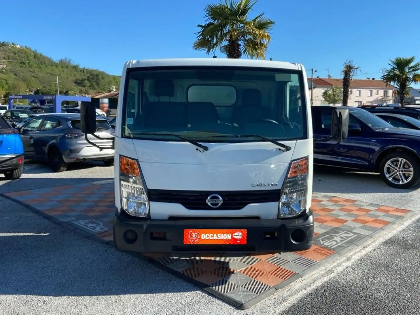Nissan Cabstar CABSTAR 35.14 Empt 1 B6 Weiß - 2
