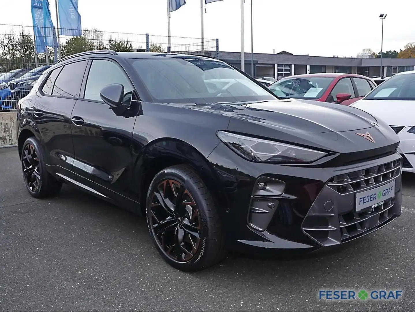 CUPRA Terramar VZ 1.5 e-HYBRID DSG Schwarz - 2