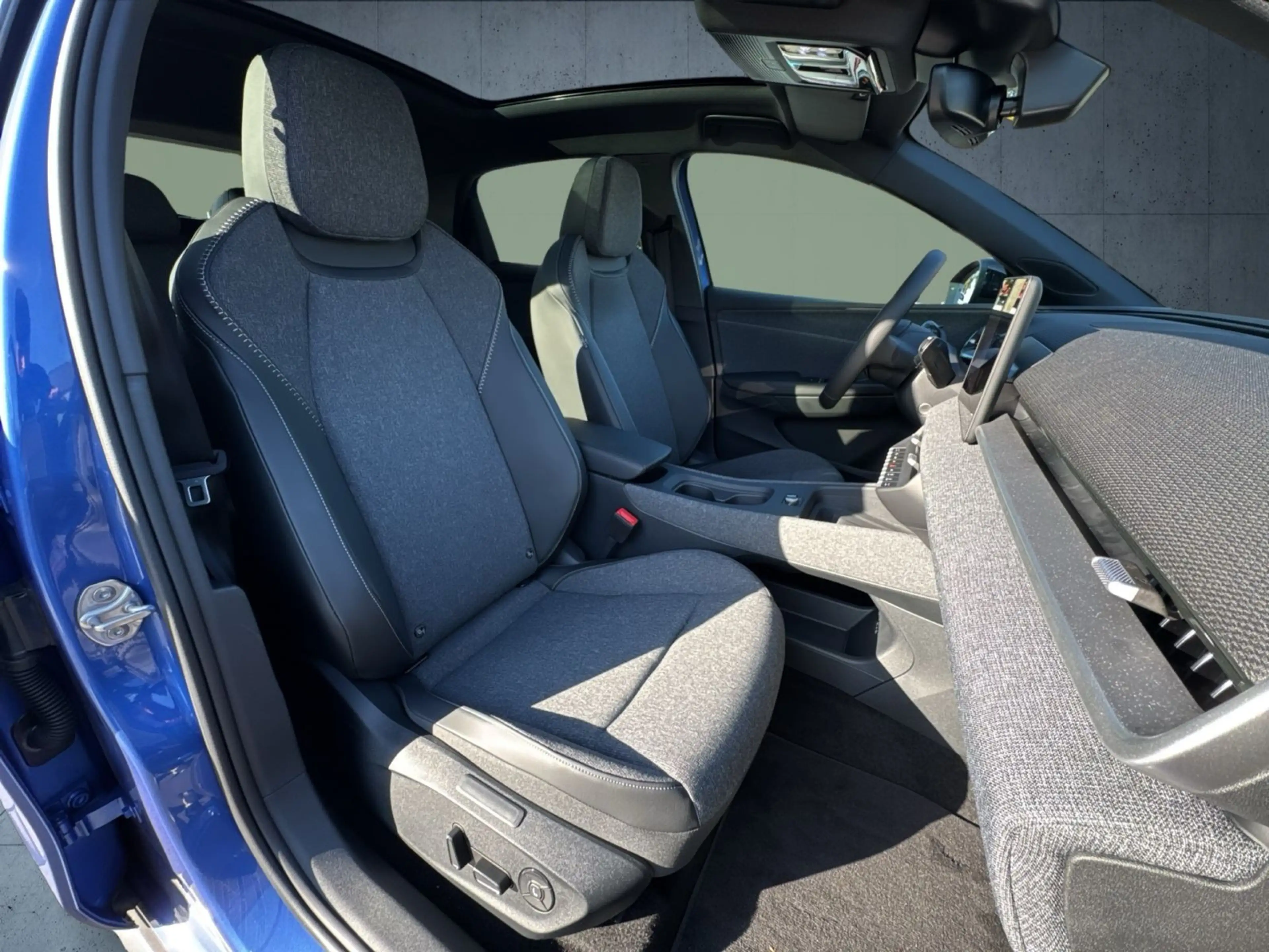 Volkswagen ID. Polo Style AHK/Nav/Matrix/ACC/360/AppCon/19" — photo 14