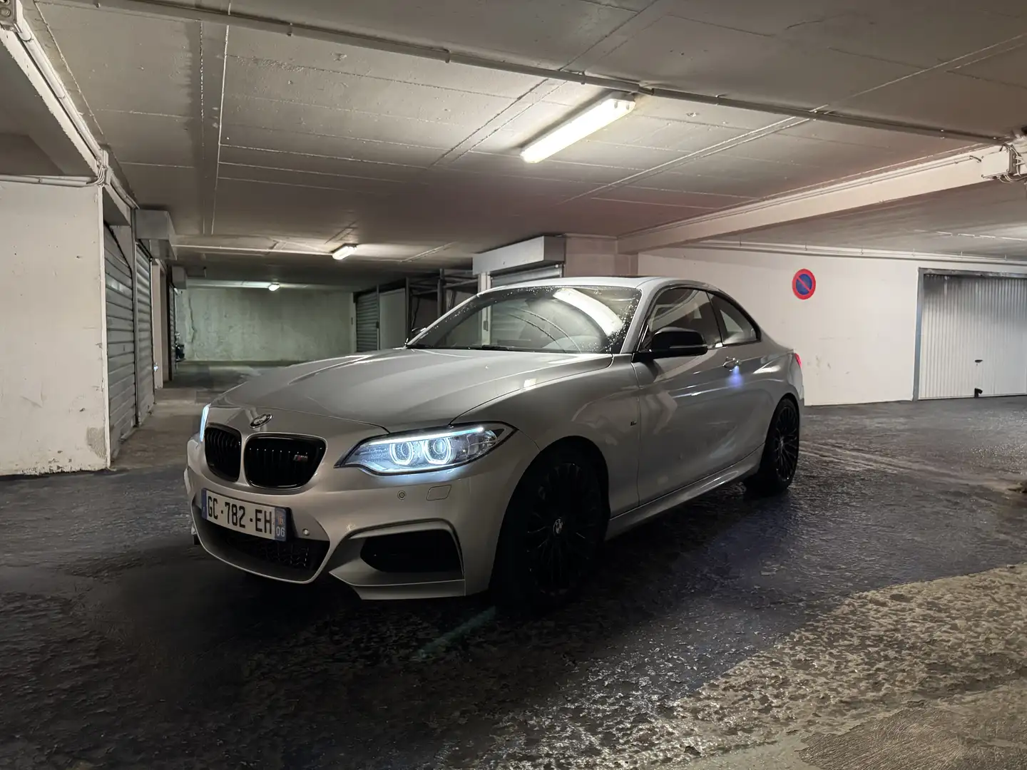 BMW 240 M240i Coupe Sport-Aut. - 1