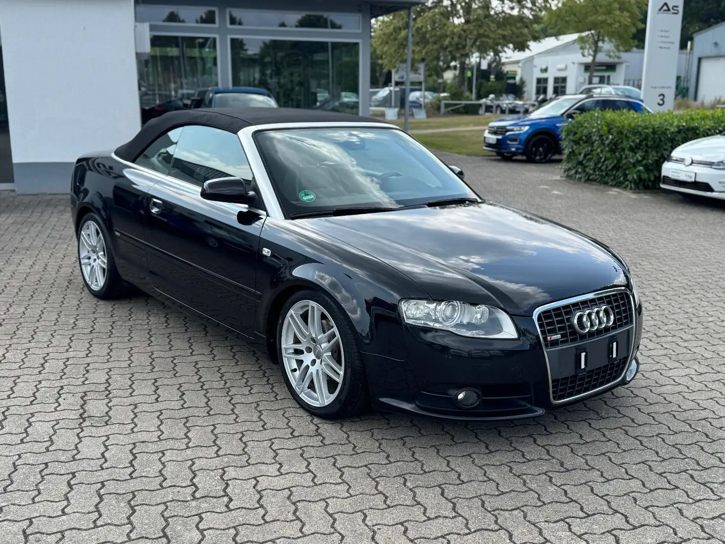 Audi A4 Cabriolet 2.0 TDI S-Line Xenon Leder BOSE Schwarz - 1