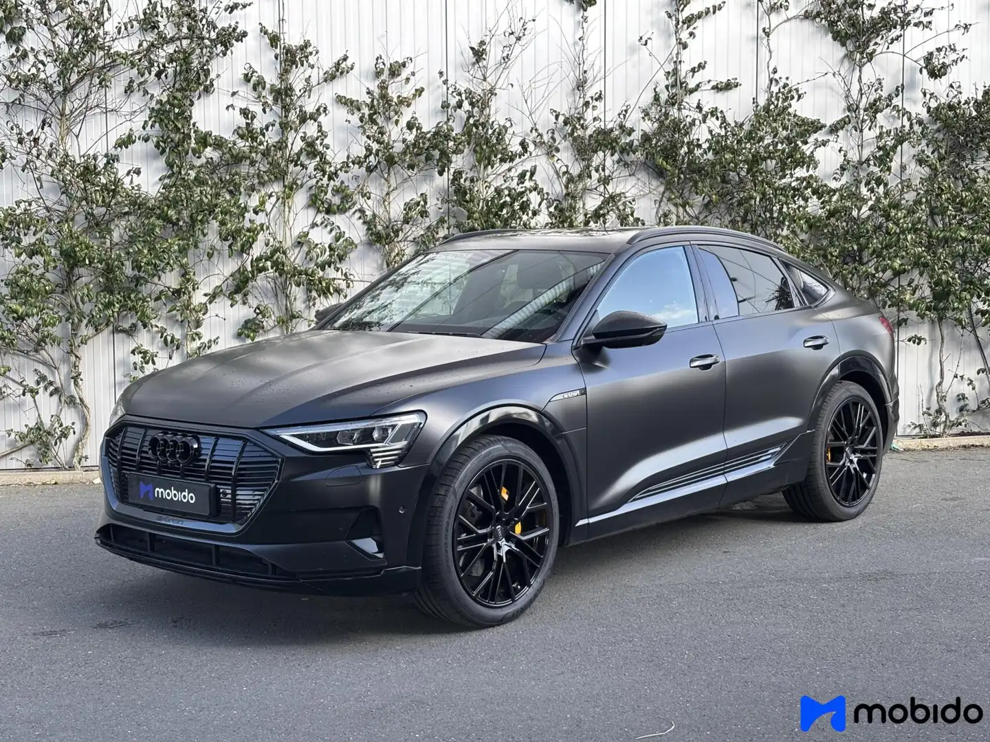 Audi e-tron Sportback | 55 quattro S edition | 95 kWh | Satijn Zwart - 1