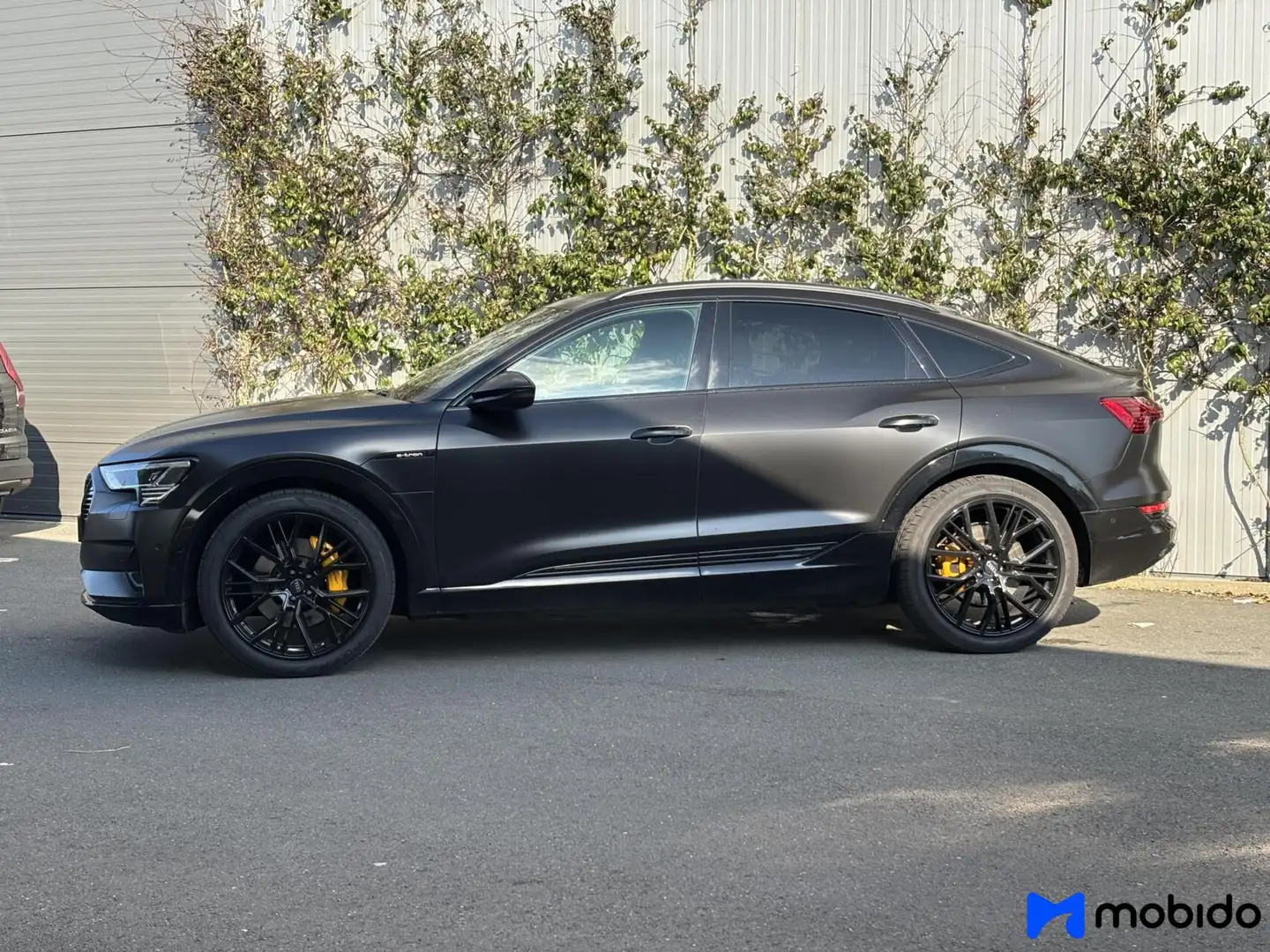 Audi e-tron Sportback | 55 quattro S edition | 95 kWh | Satijn Zwart - 2