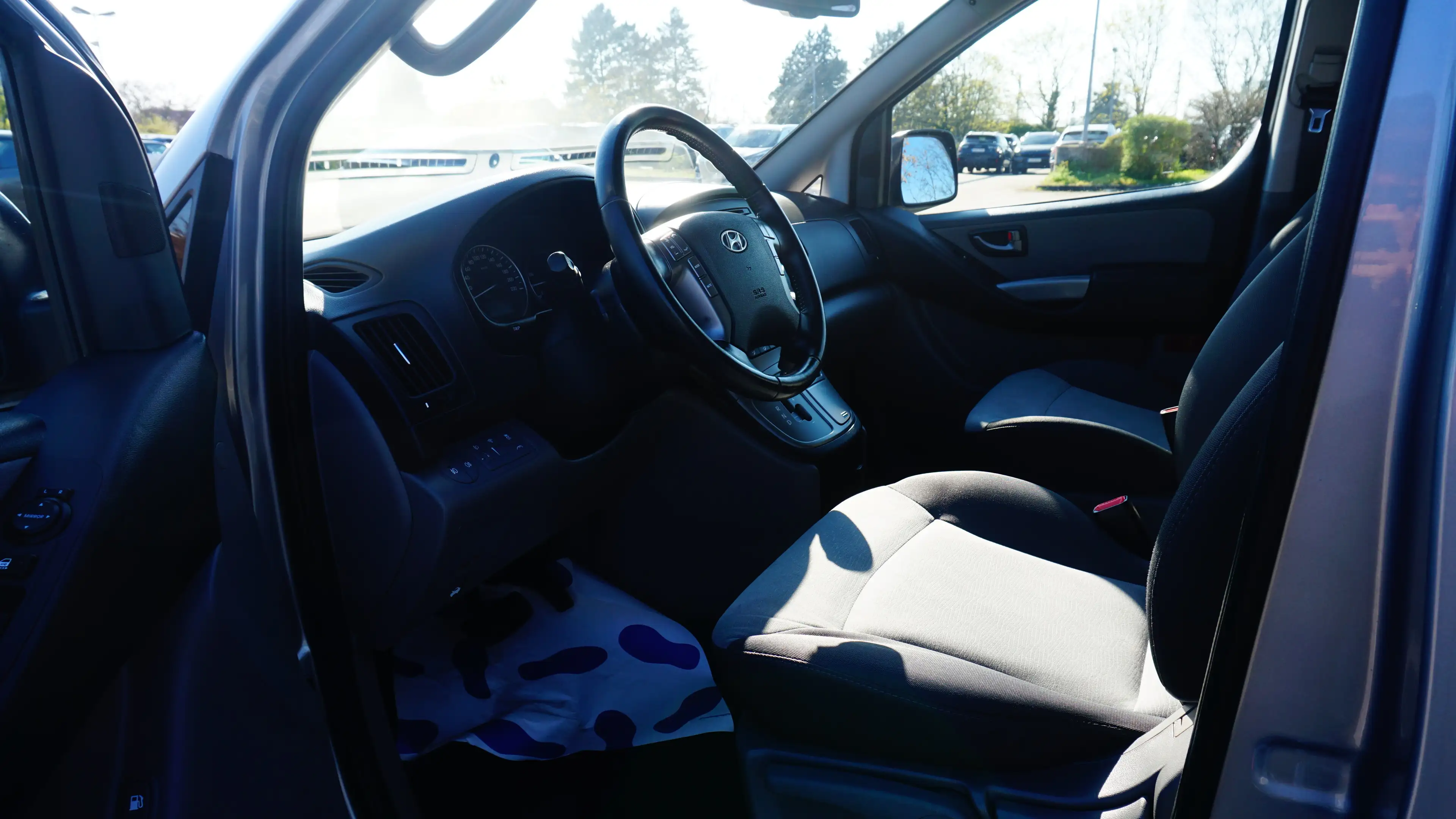 Hyundai H-1 PDC/8xSITZER/SHZ/R.KAMERA/KLIMA/AHK/USB — photo 5