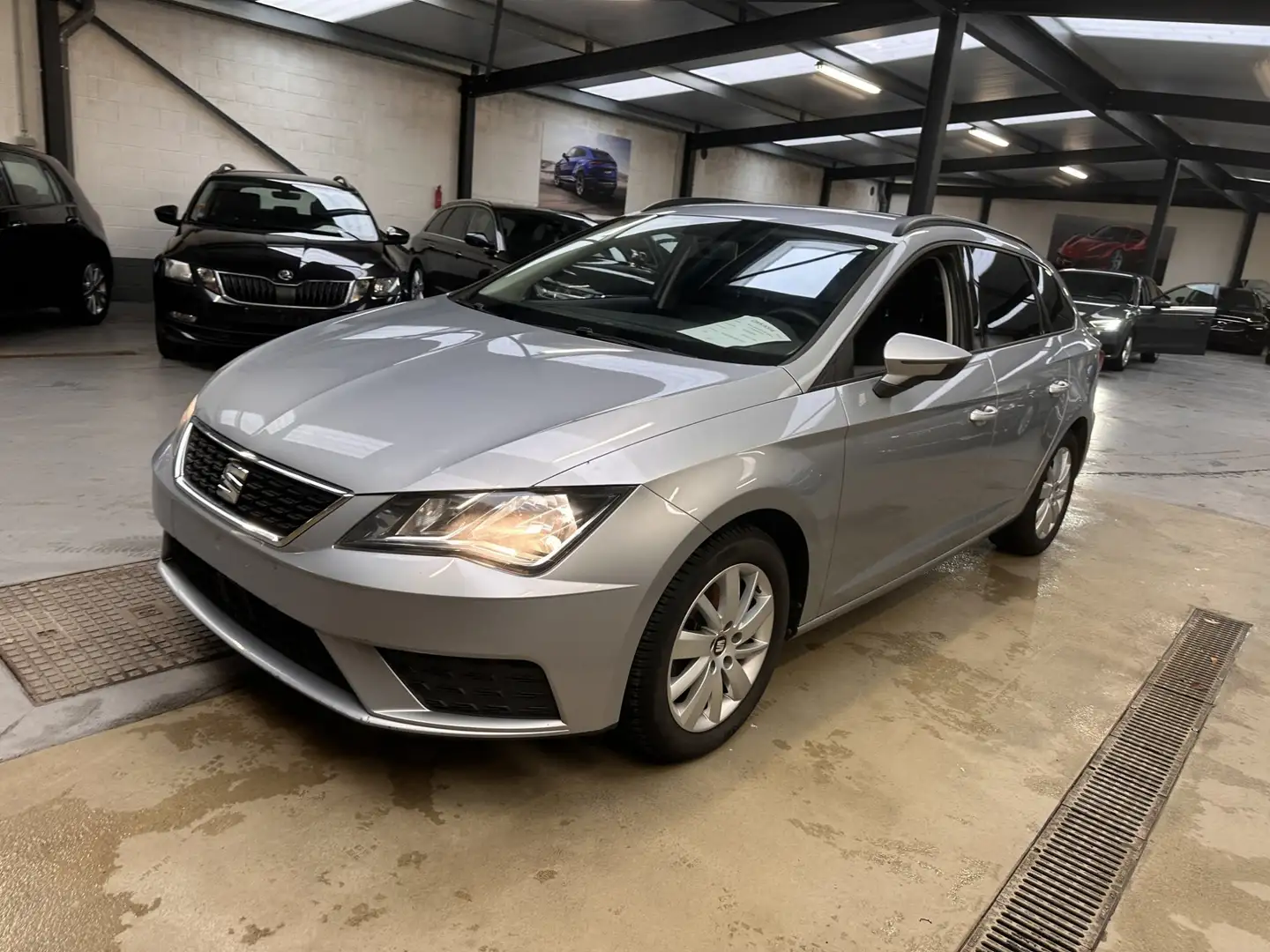 SEAT Leon CNG 1.4 TGI Zilver - 2