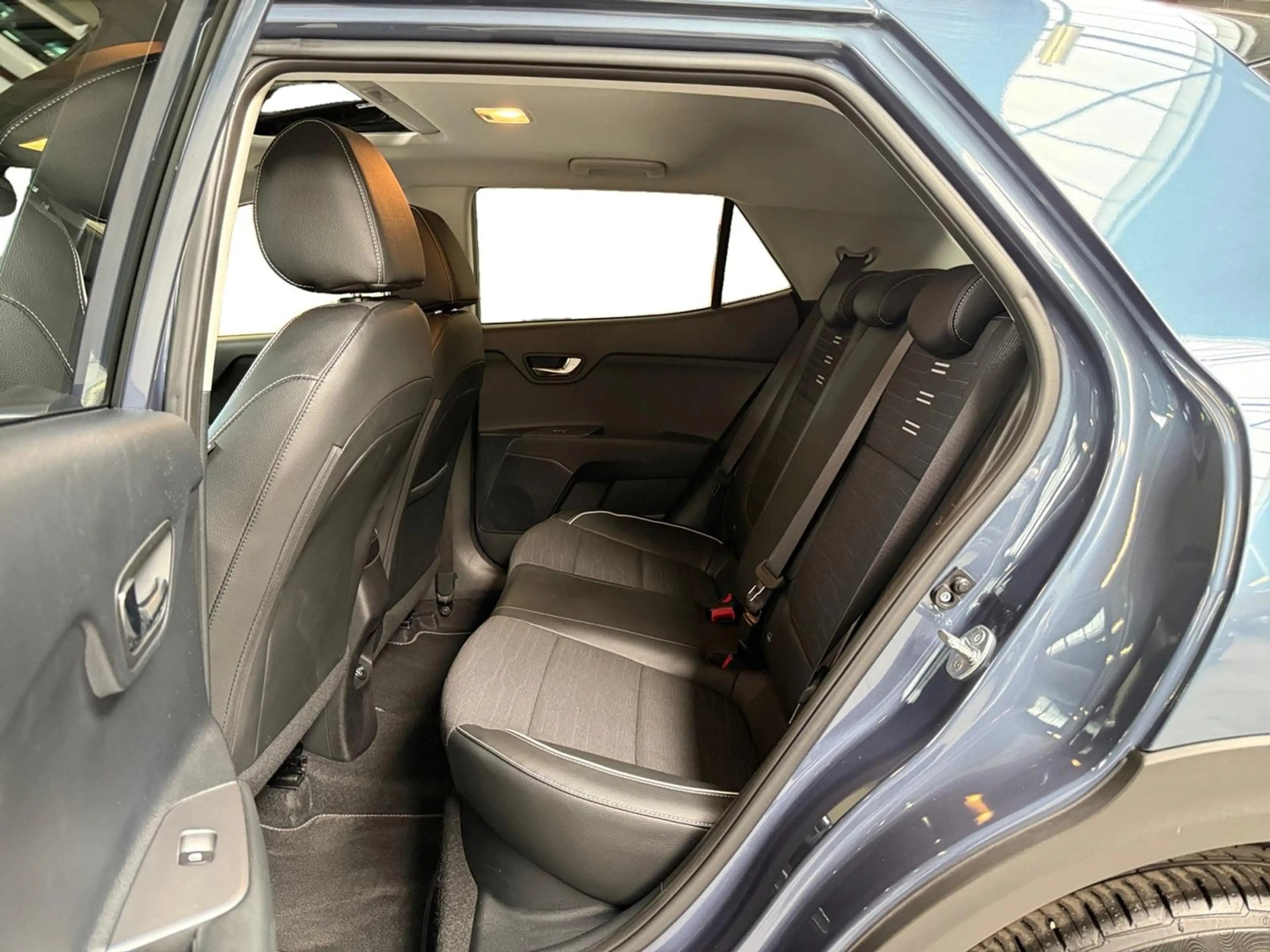 Kia Stonic 1.0 T-GDi MHEV GT-PlusLine I Automaat I Schuifdak — photo 13