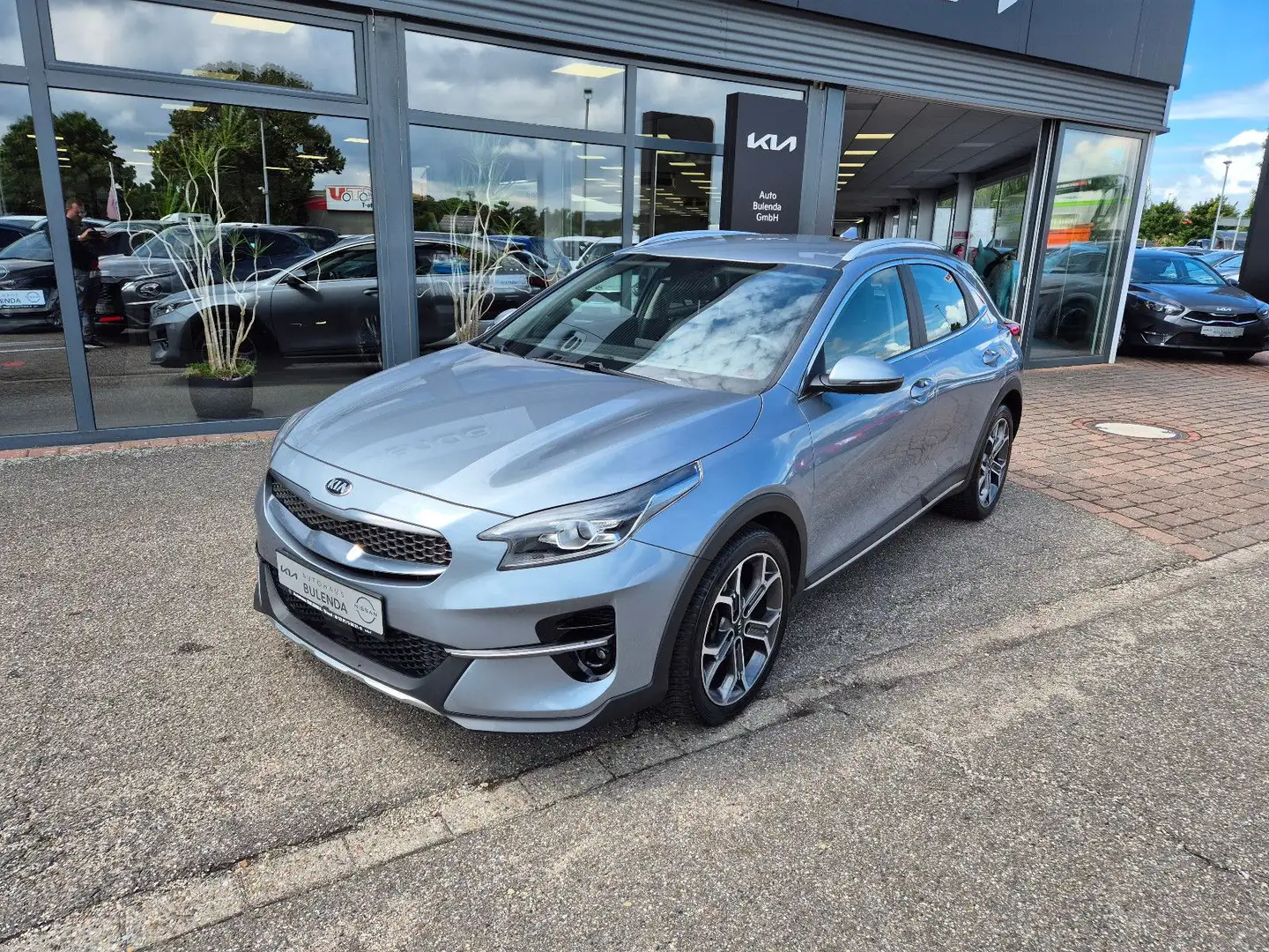 Kia XCeed 1.5T 160 PS Spirit Navi+ Kamera JBL Plateado - 2