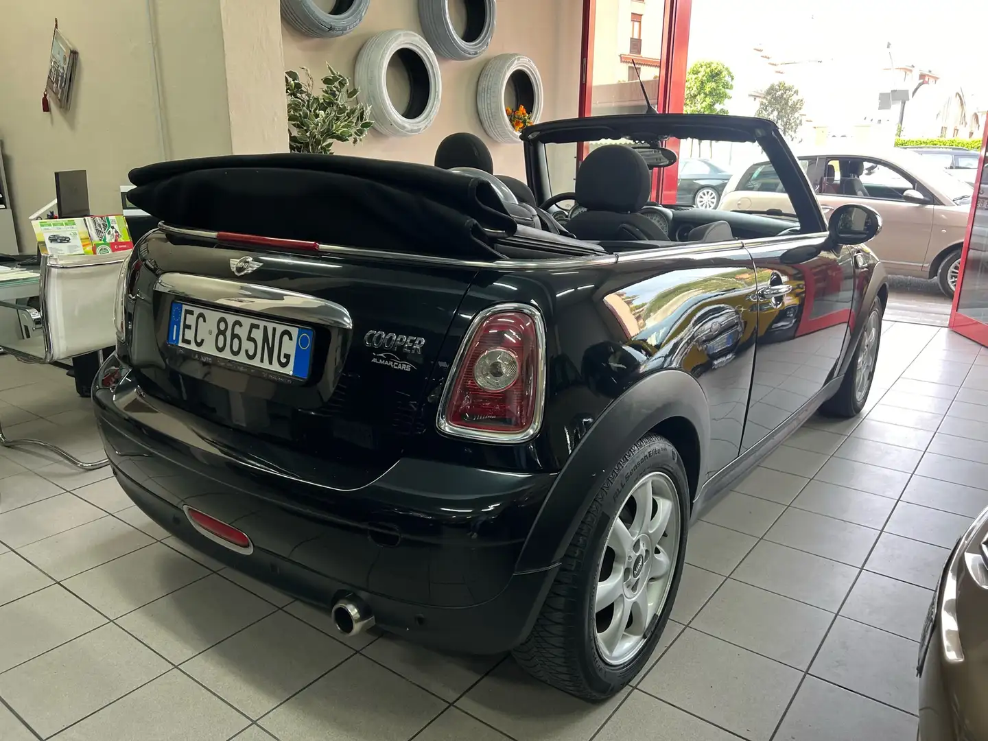 MINI Cooper Cabrio 1.6 122cv Nero - 2