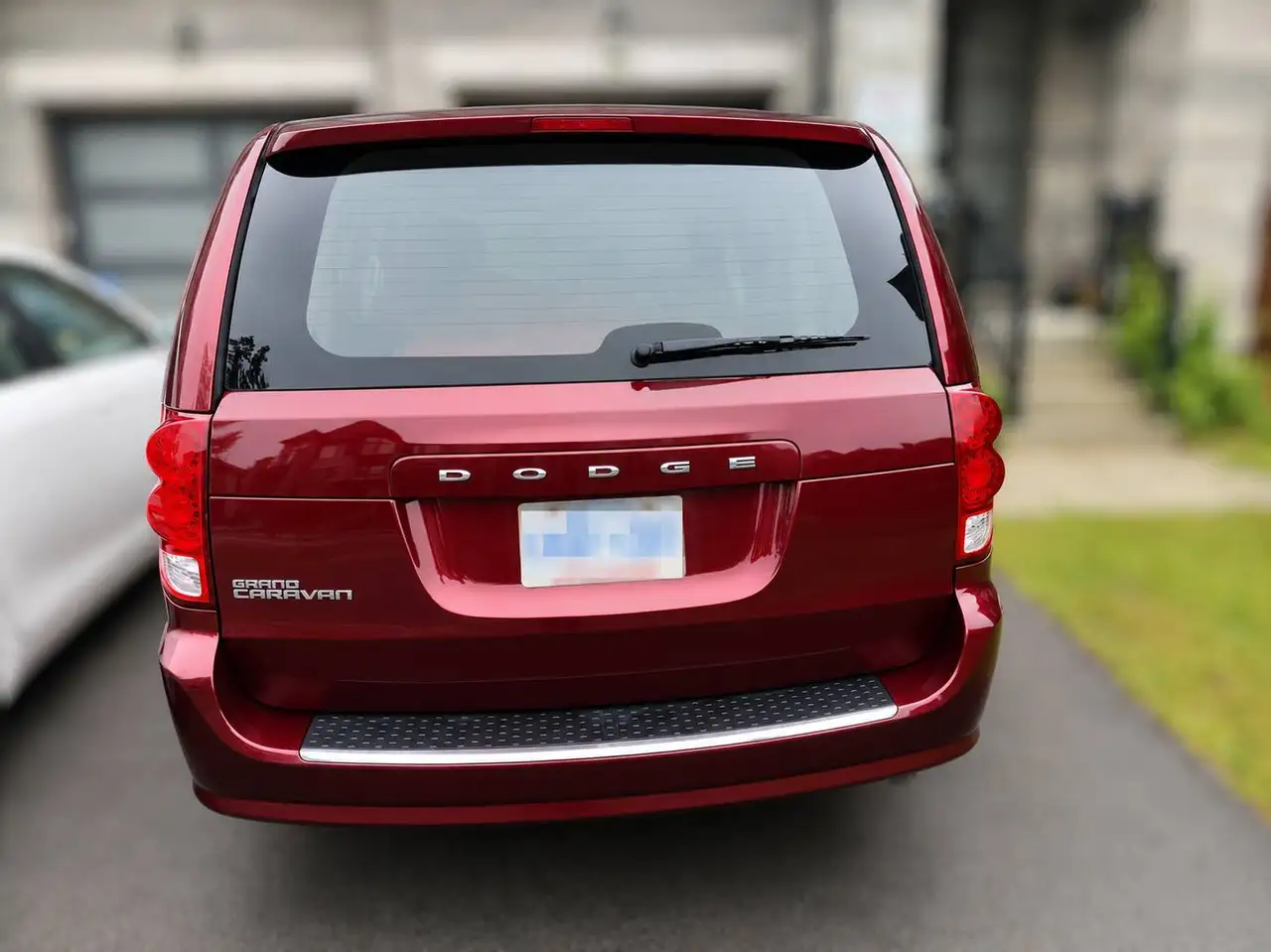 Dodge Grand Caravan снимка Dodge Grand Caravan