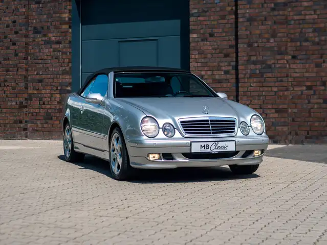 Mercedes-Benz CLK 230 Kompressor Cabrio, Final Edition Avantgarde, nur 36.700 KM, Scheckheft, Bestzustand