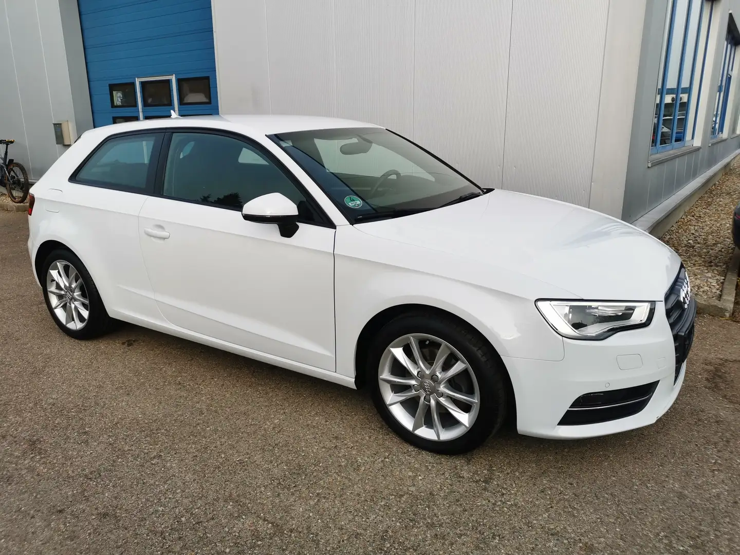 Audi A3 ambition quattro navi xenon Weiß - 2