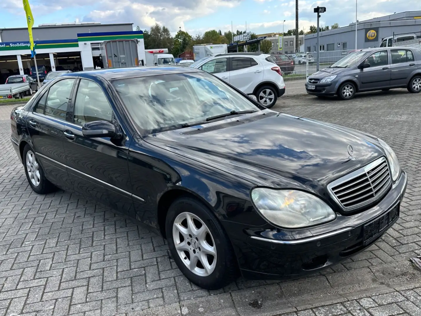 Mercedes-Benz S 320 L Schwarz - 2