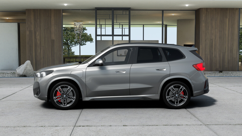 BMW X1 xDrive25e M Sport Automaat / Panoramadak / Trekhaa — photo 5