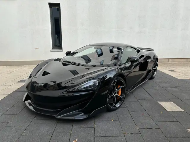 McLaren 600LT //CLUBSPORT//B&W//FULL-MSO//CARBON//SENNA