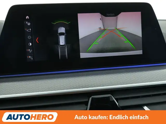 BMW 5 Series view 23