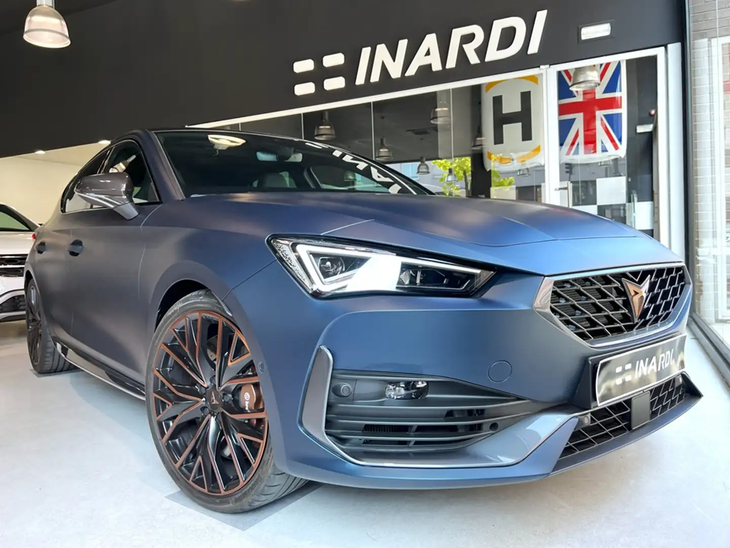 CUPRA Leon 2.0 TSI VZ CUP DSG 221Kw Gris - 1